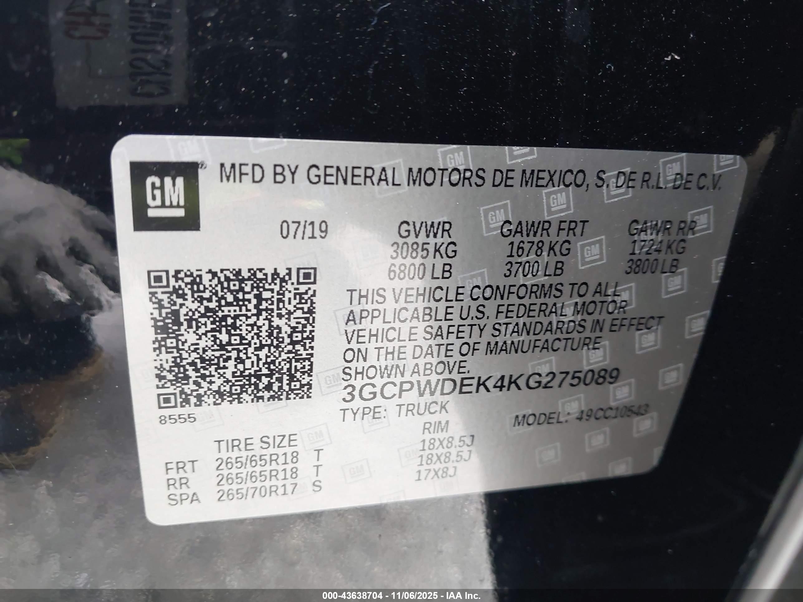 CHEVROLET SILVERADO image 9