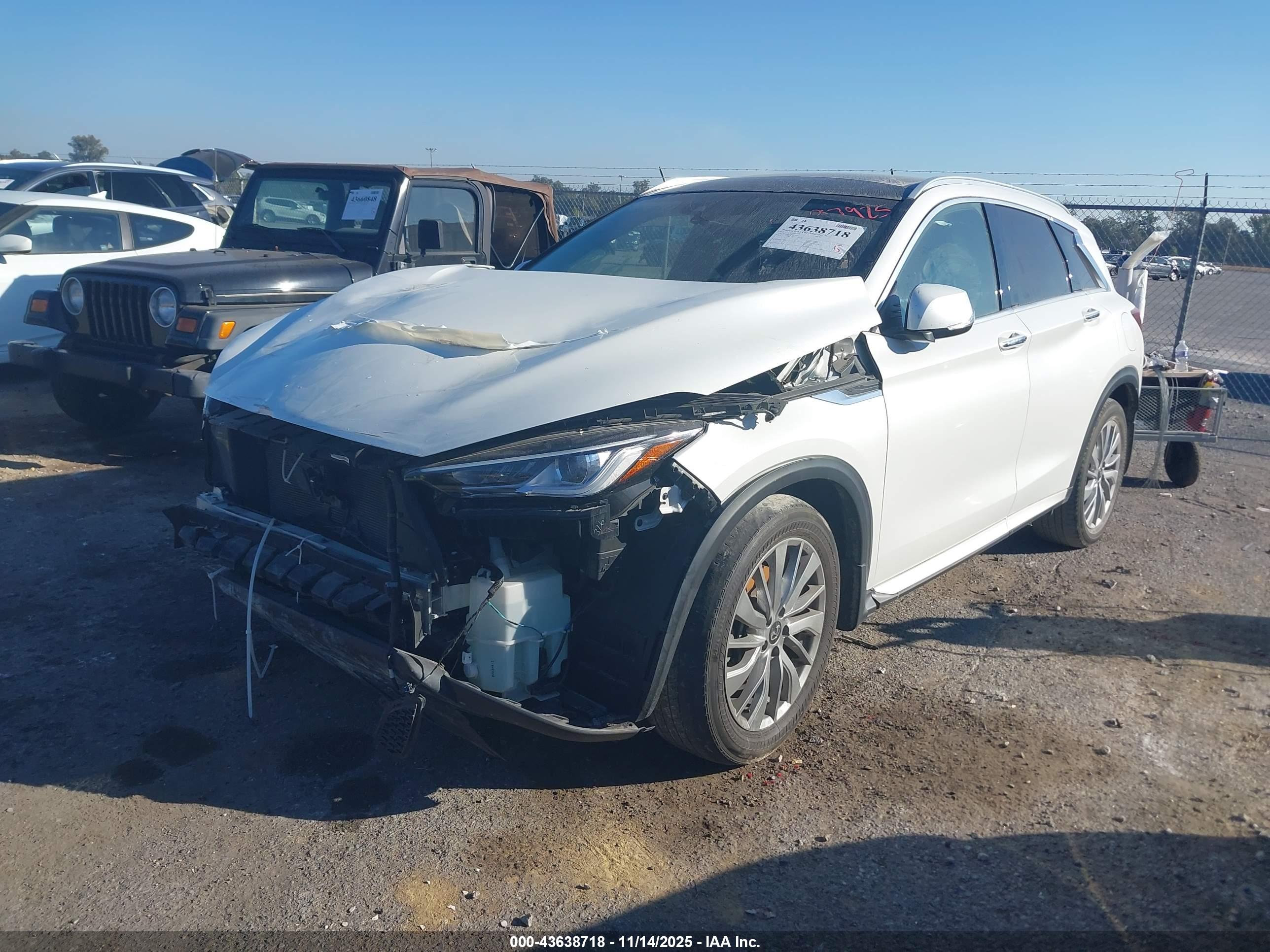 INFINITI QX50 image 2