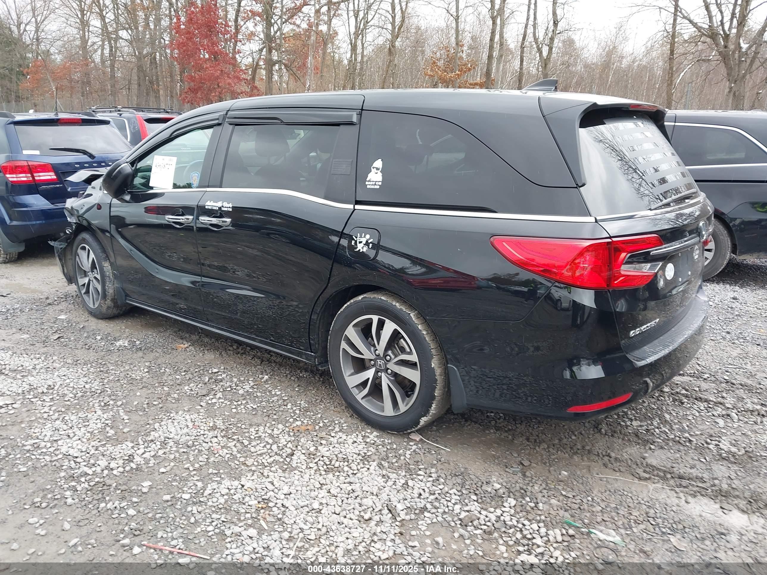 HONDA ODYSSEY image 3