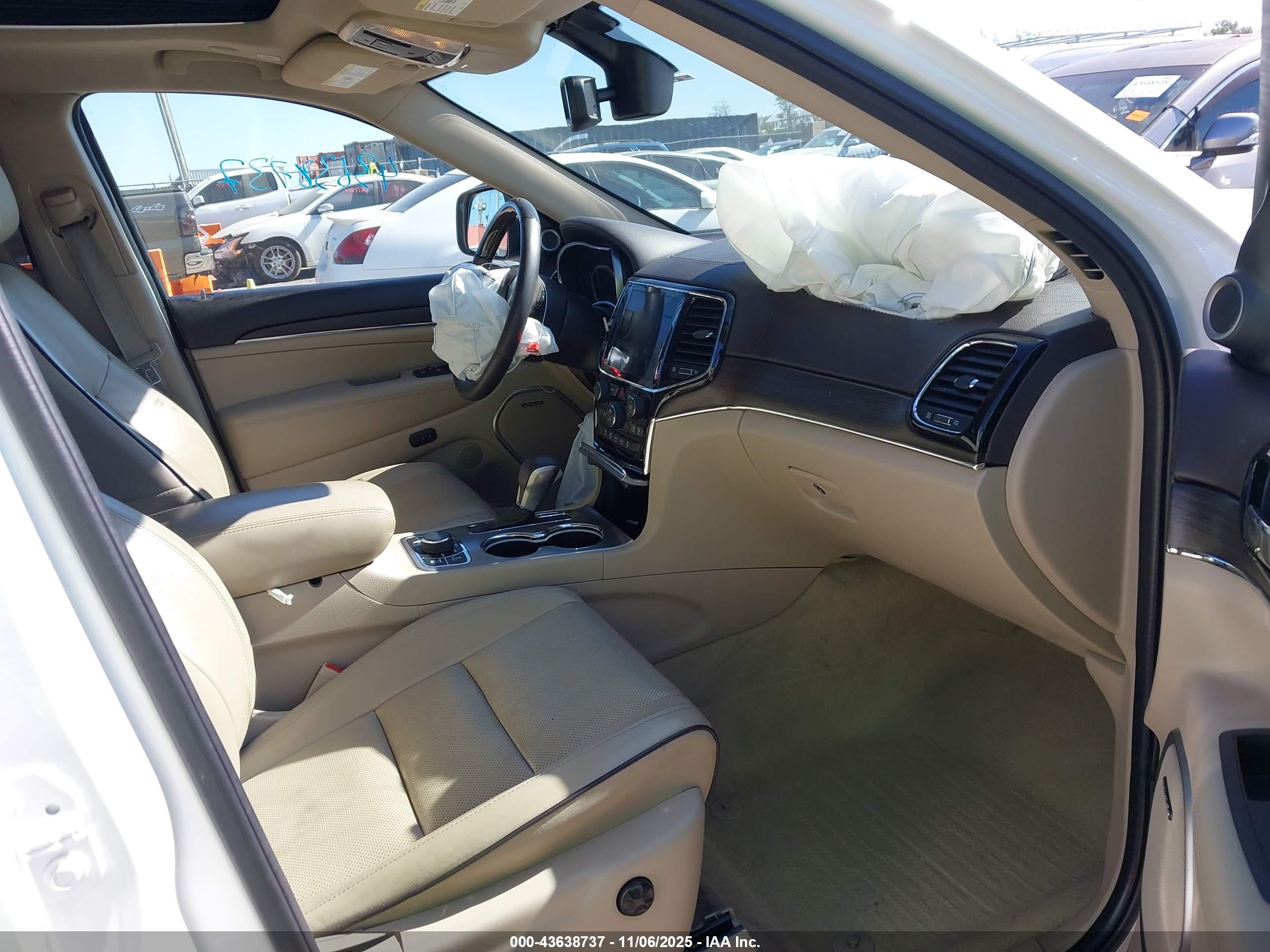 JEEP GRAND image 5