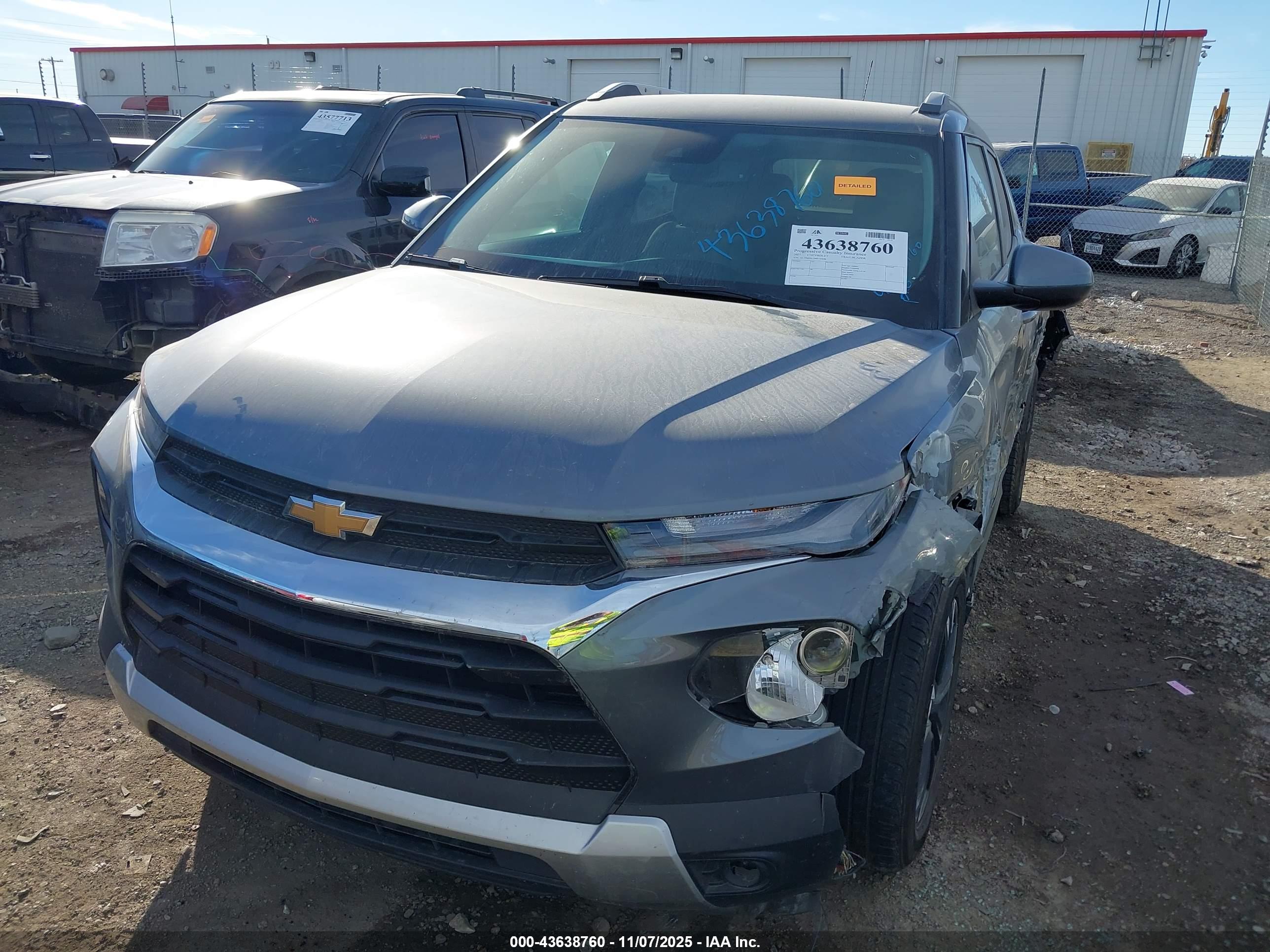 CHEVROLET TRAILBLAZER image 6