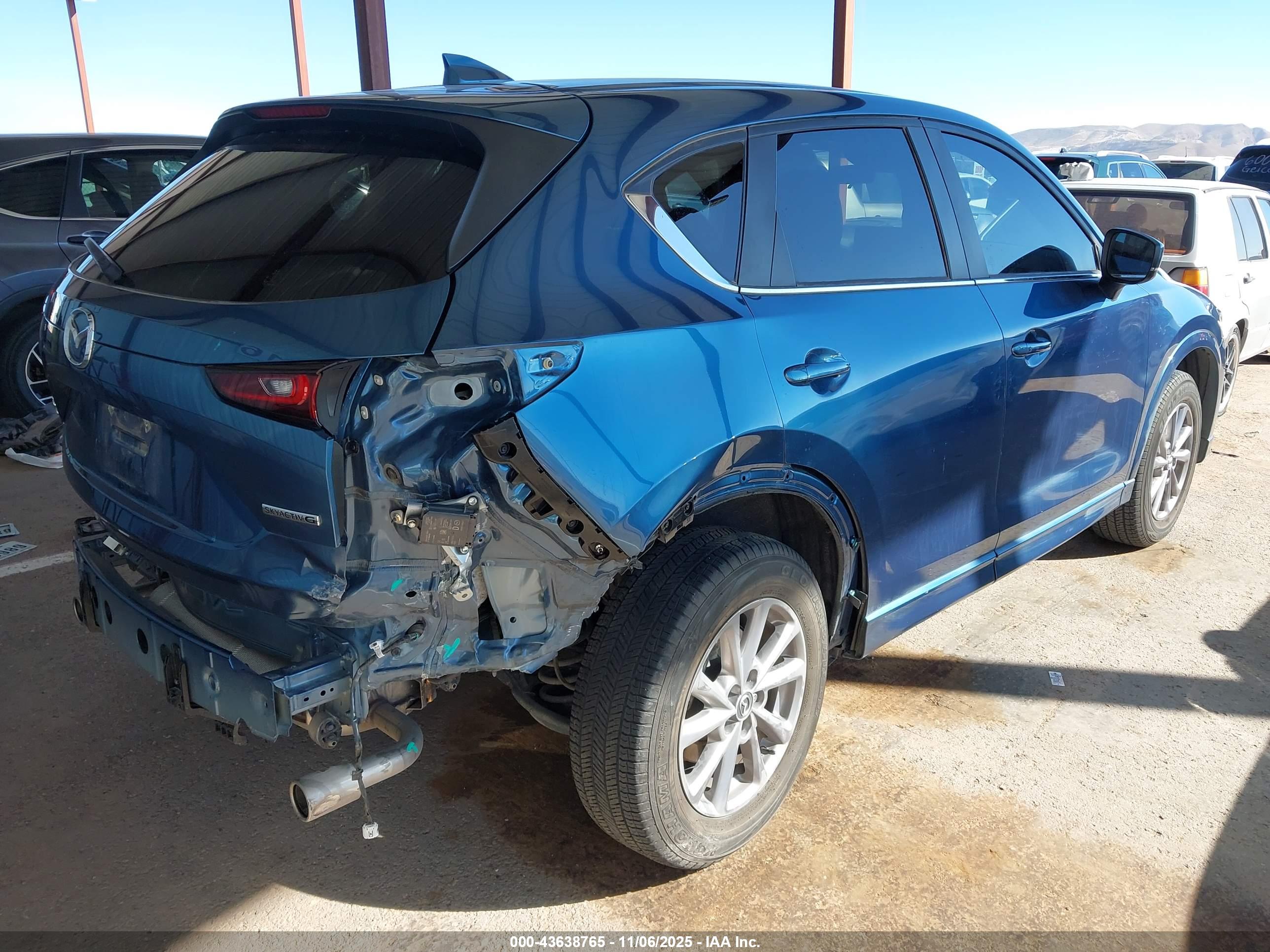 MAZDA CX-5 image 4