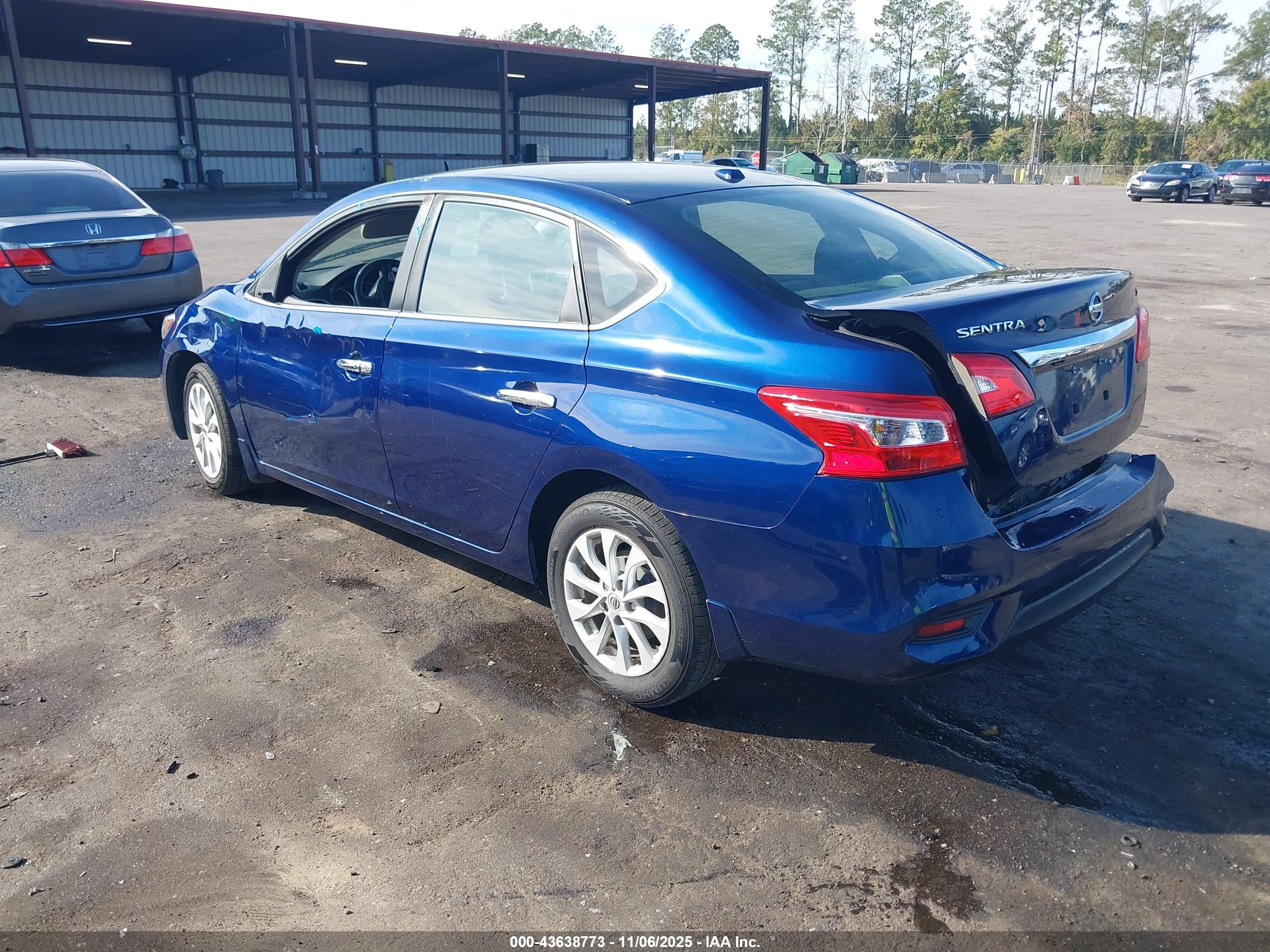 NISSAN SENTRA image 3