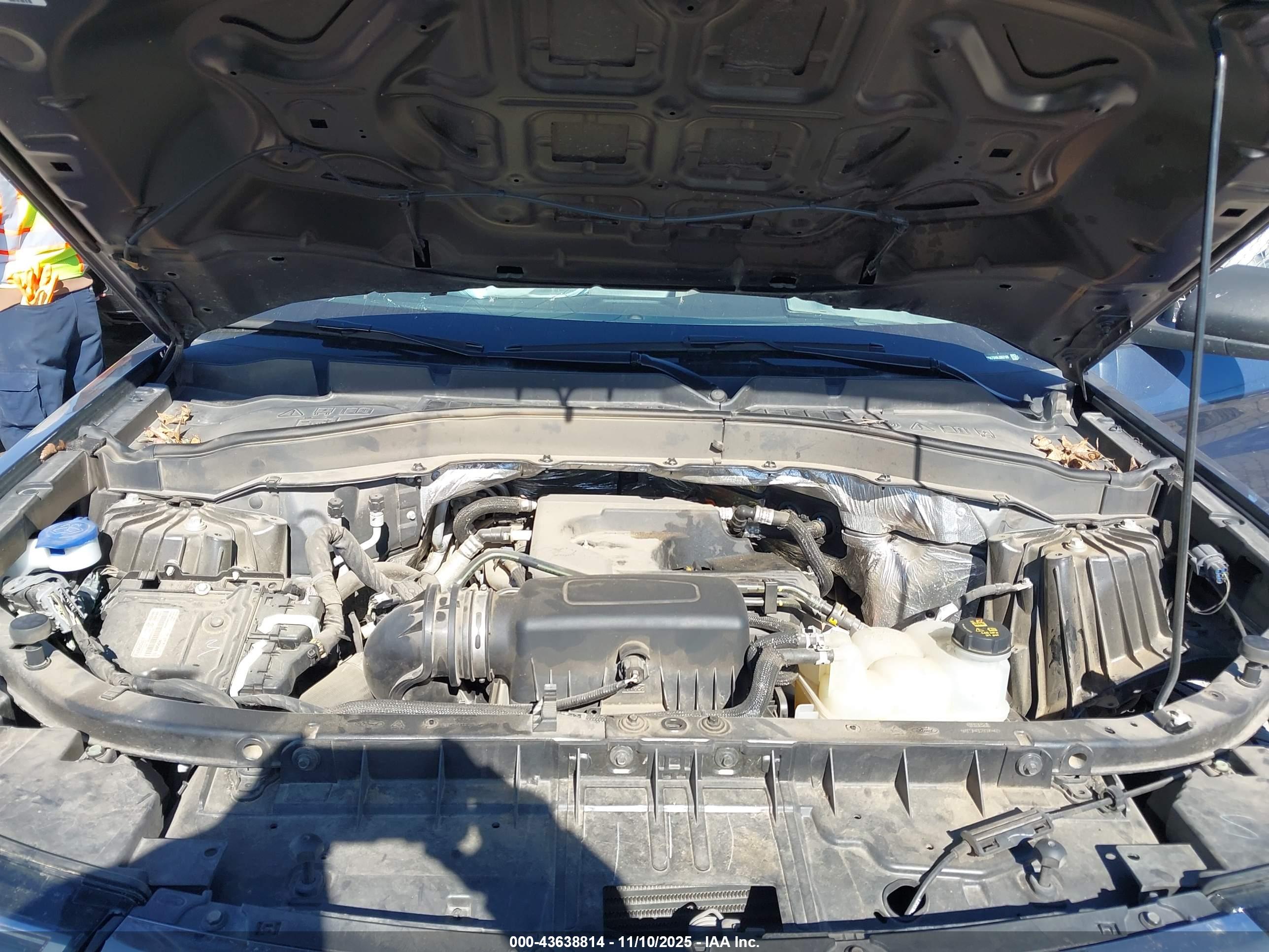 FORD EXPLORER image 10