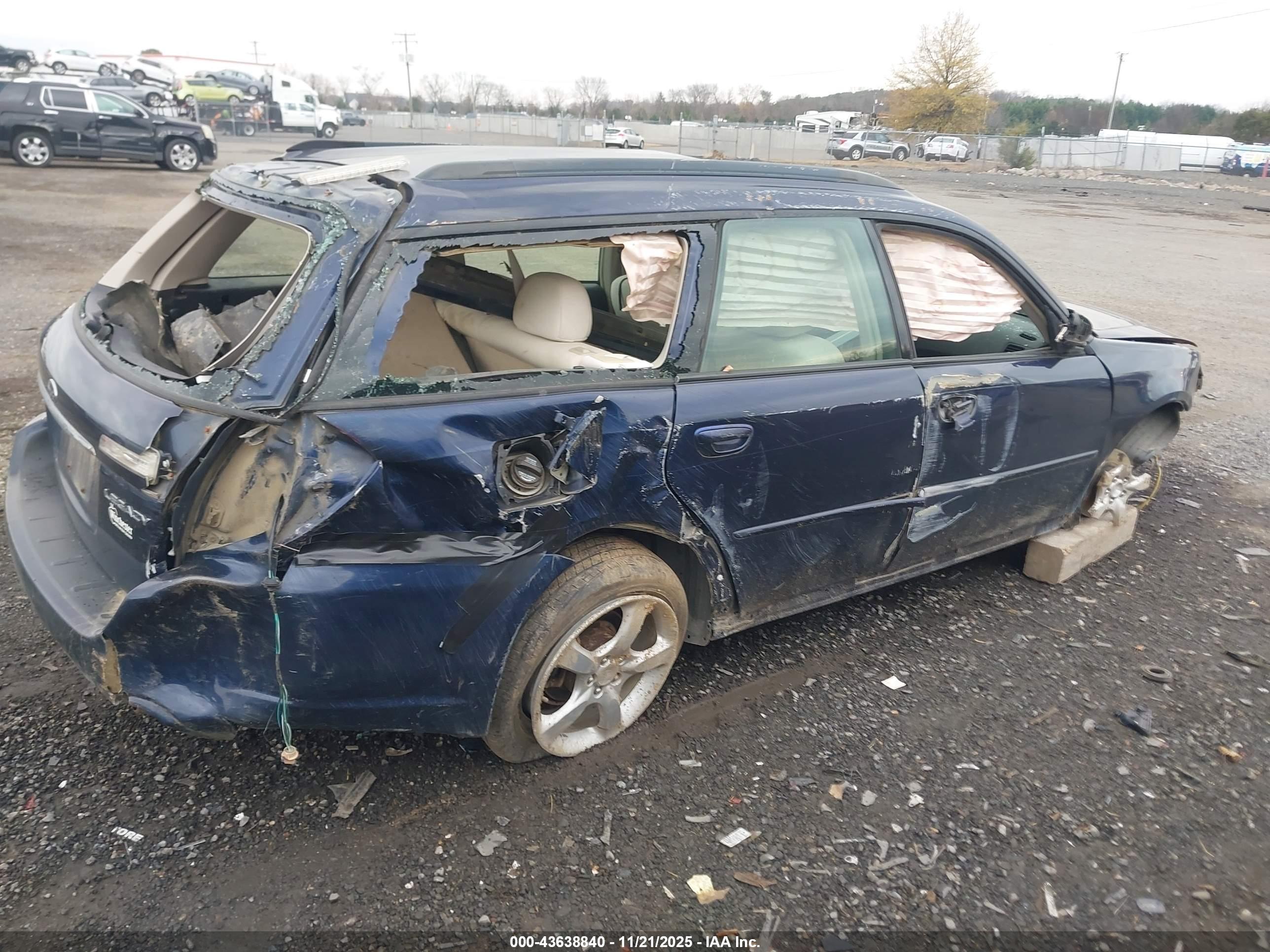 SUBARU LEGACY image 4