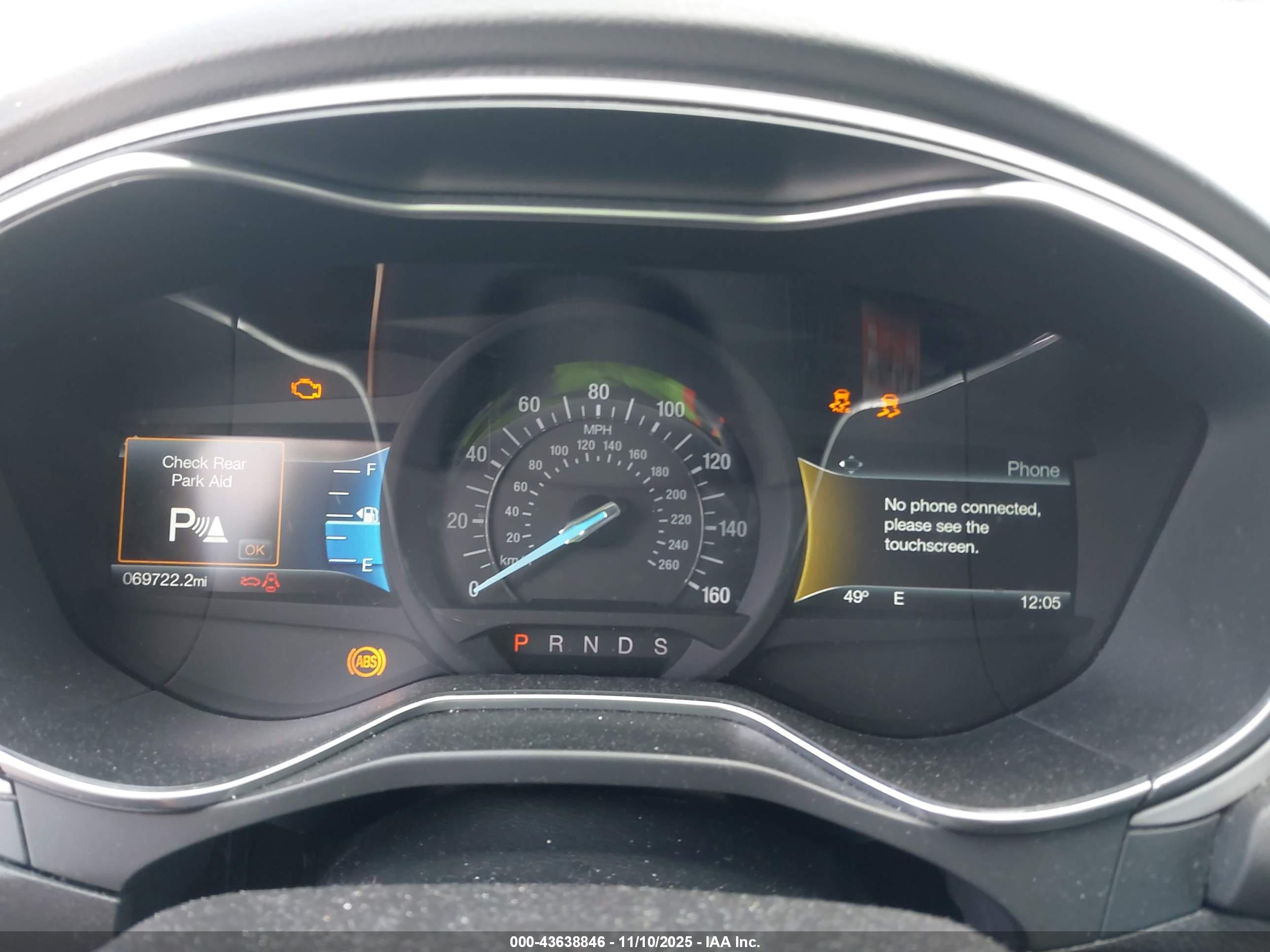 FORD FUSION image 7