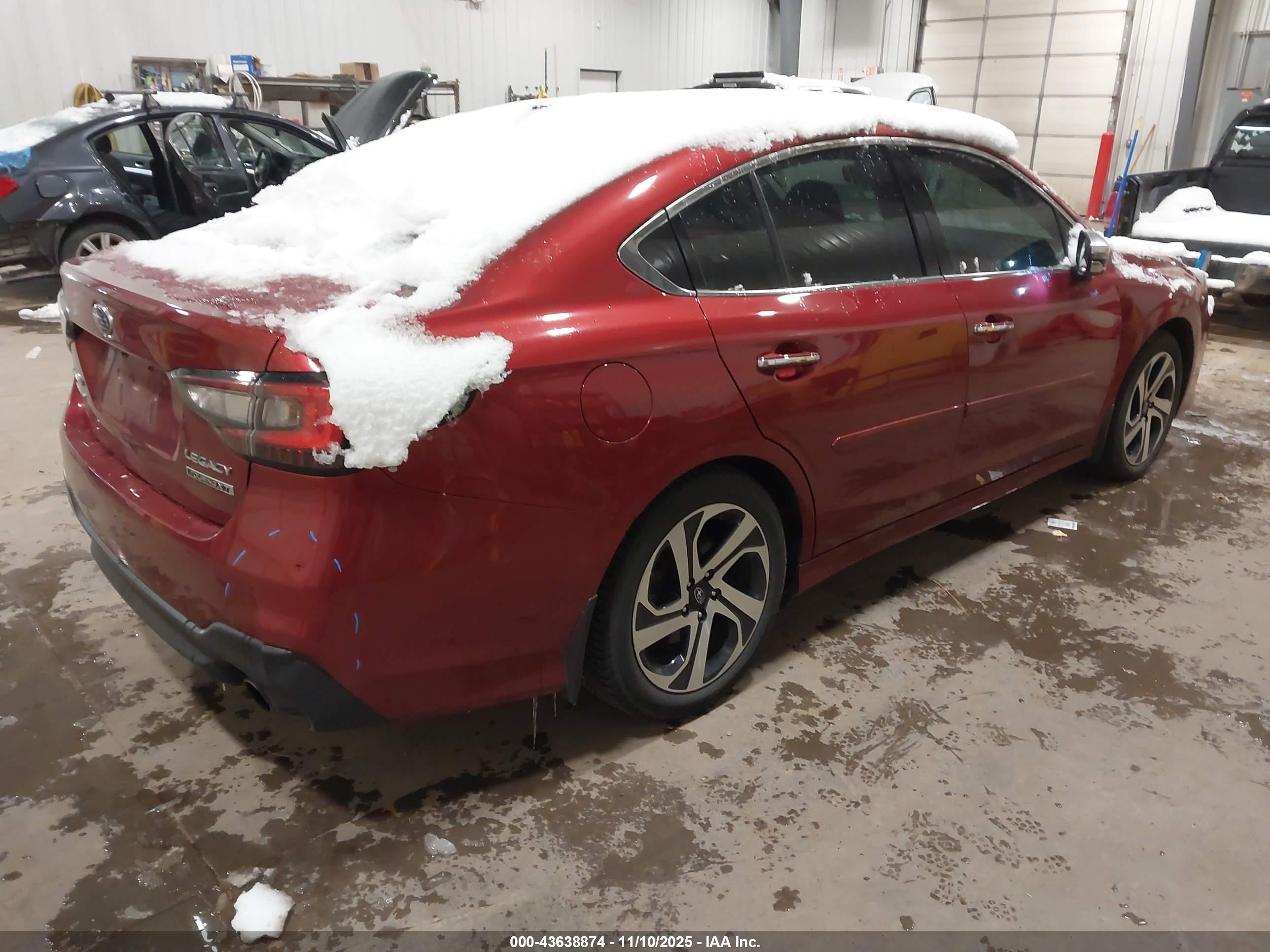 SUBARU LEGACY image 4