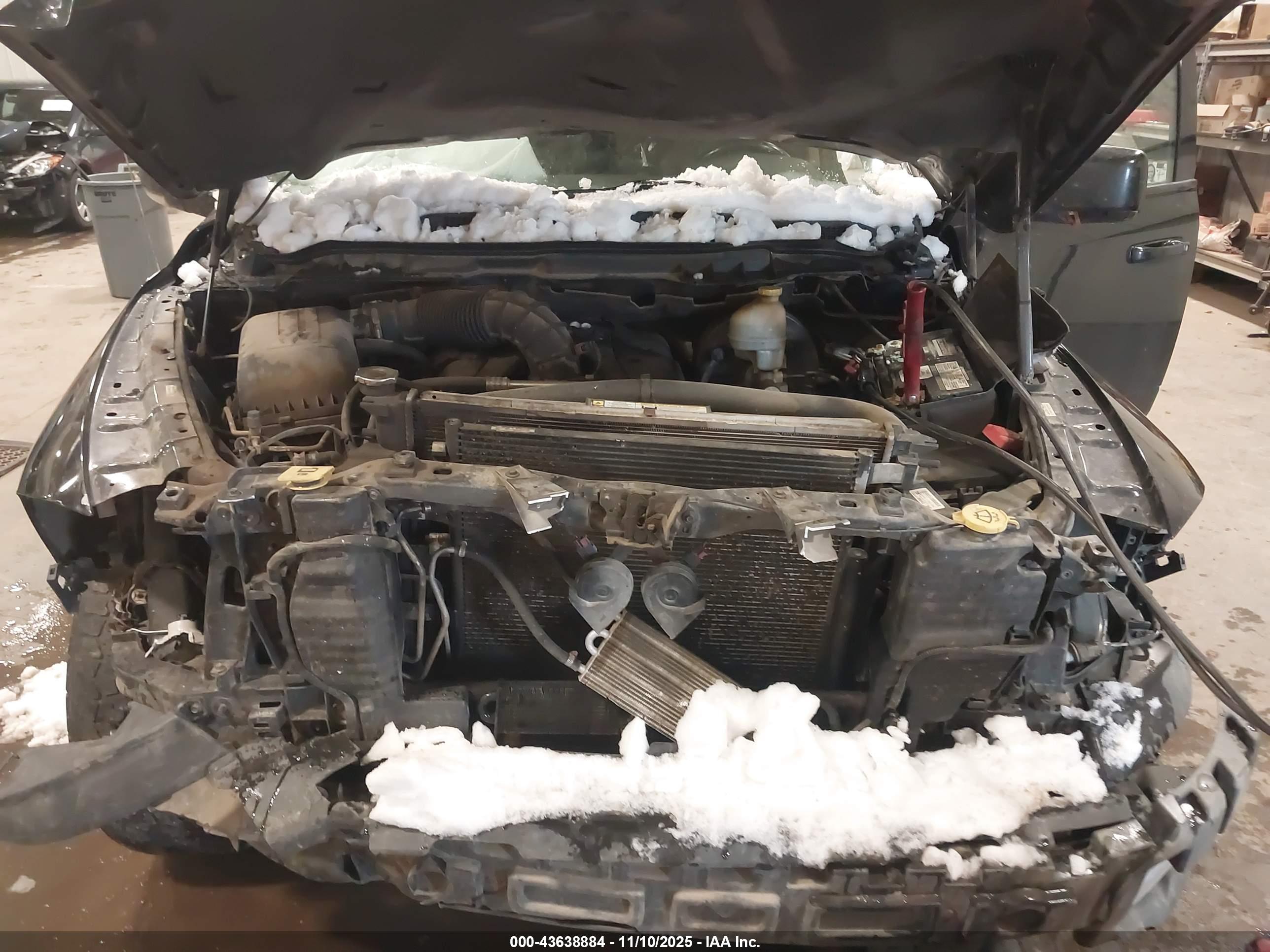 DODGE RAM image 10