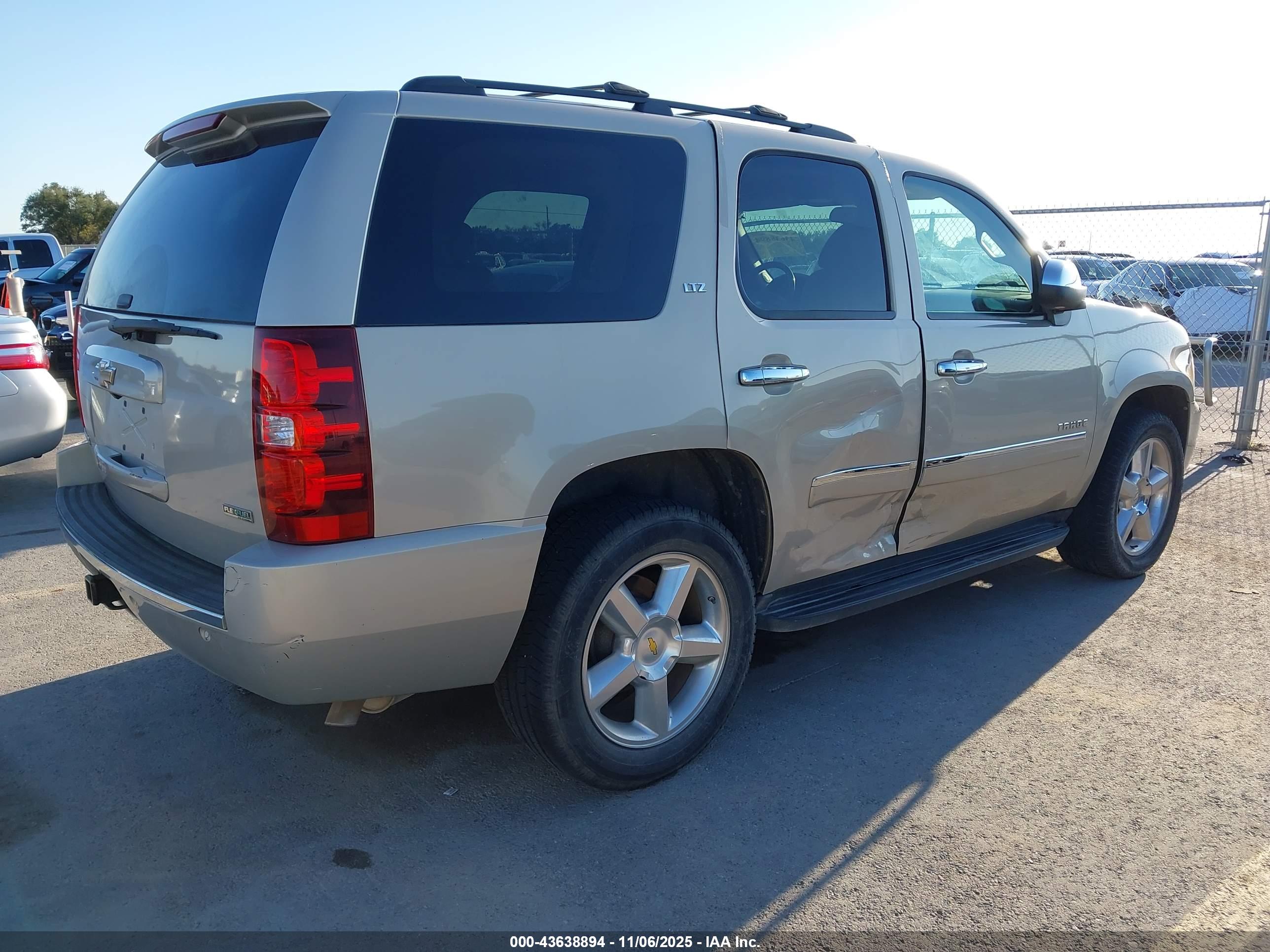 CHEVROLET TAHOE image 4