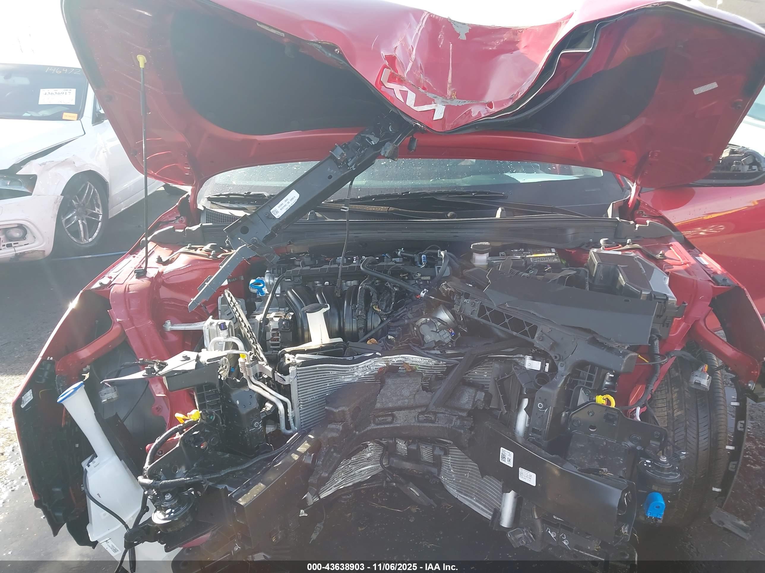 KIA K4 image 10