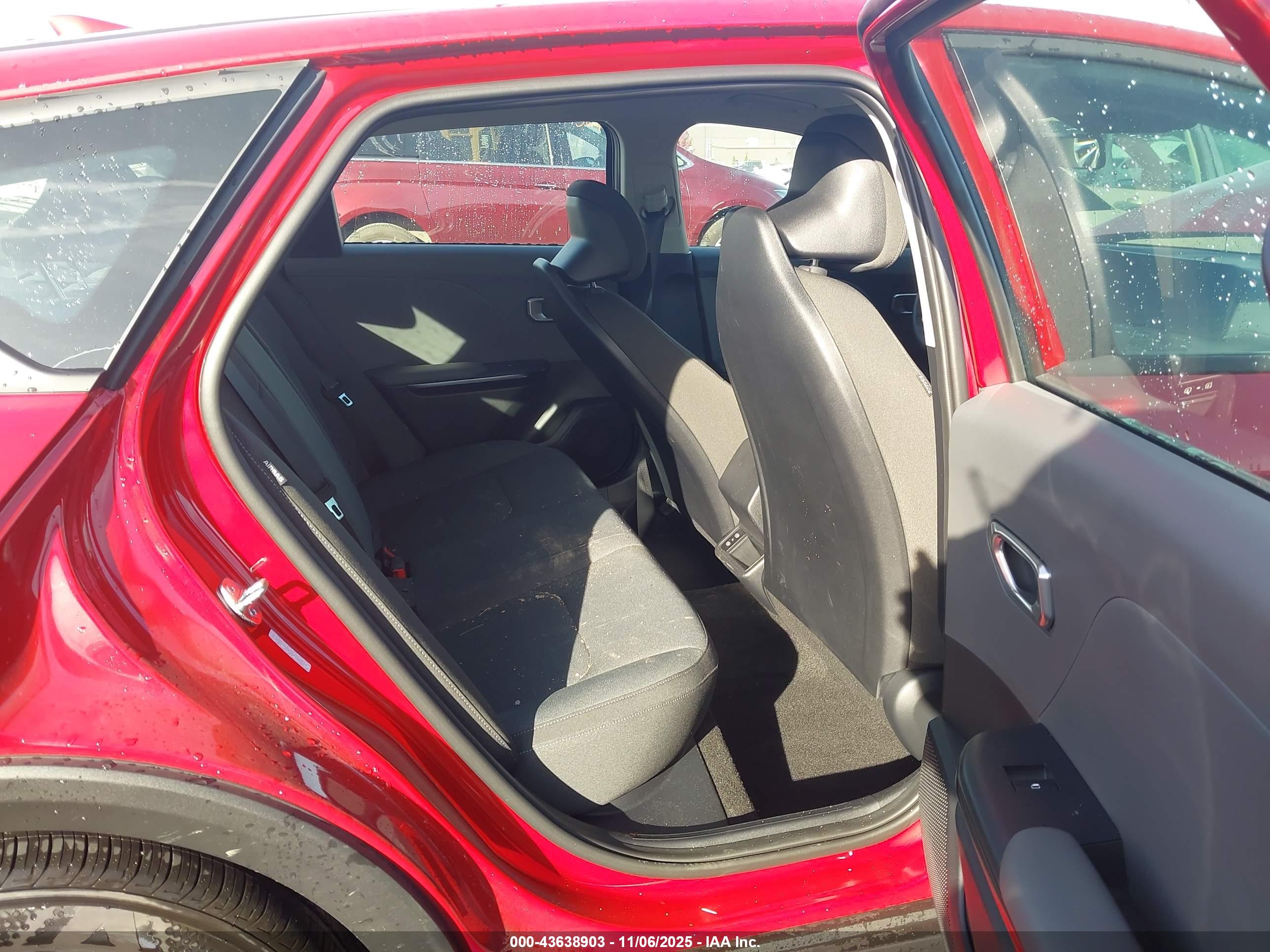 KIA K4 image 8