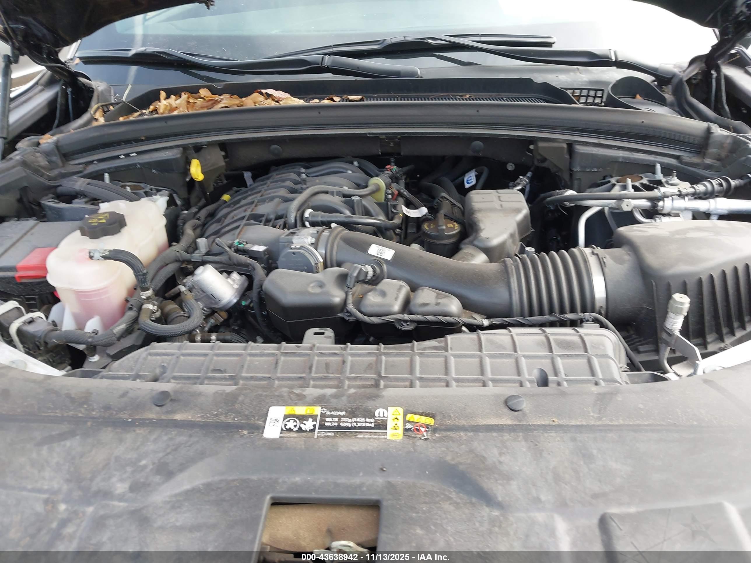 JEEP GRAND image 10