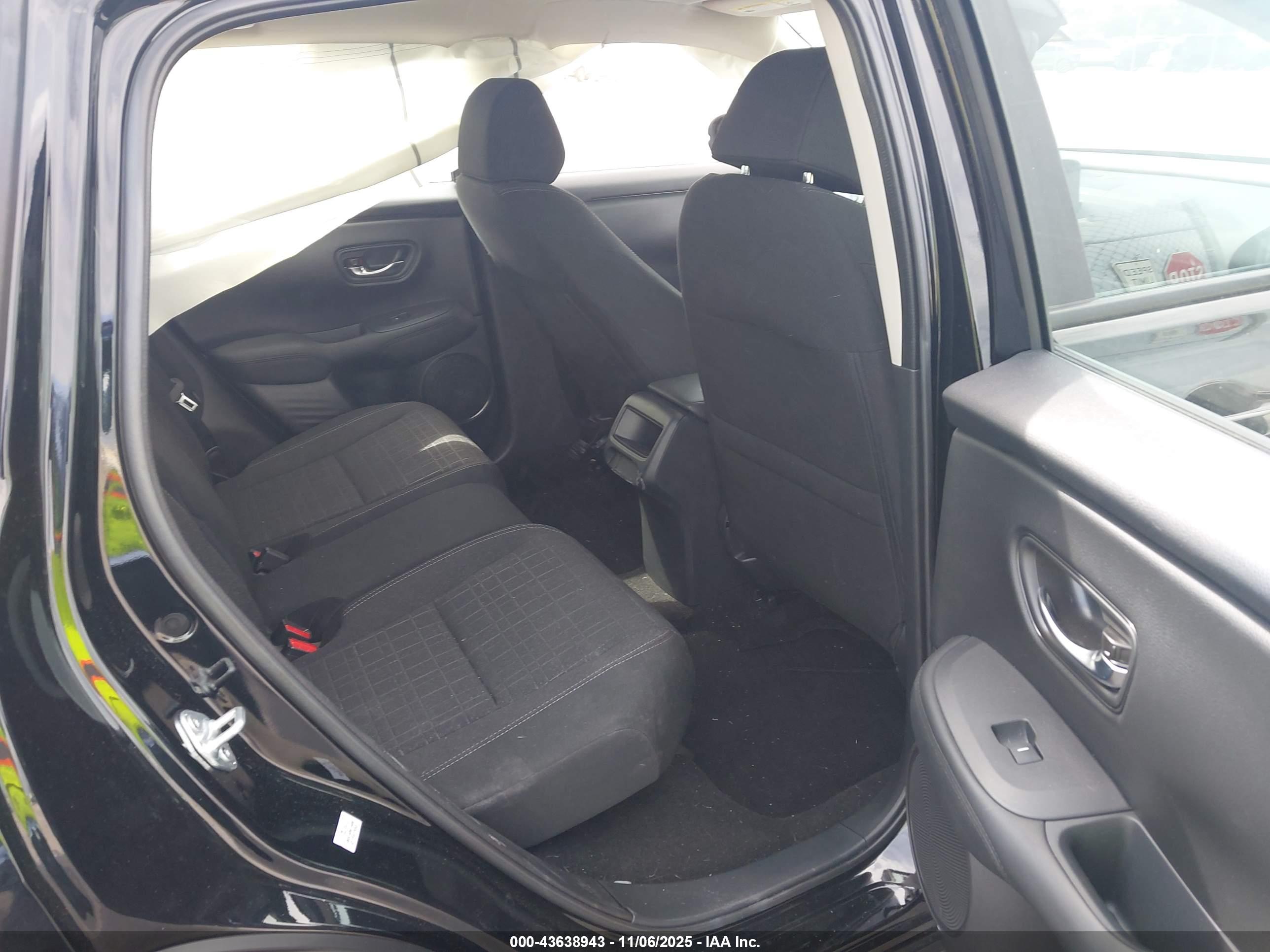 HONDA HR-V image 8