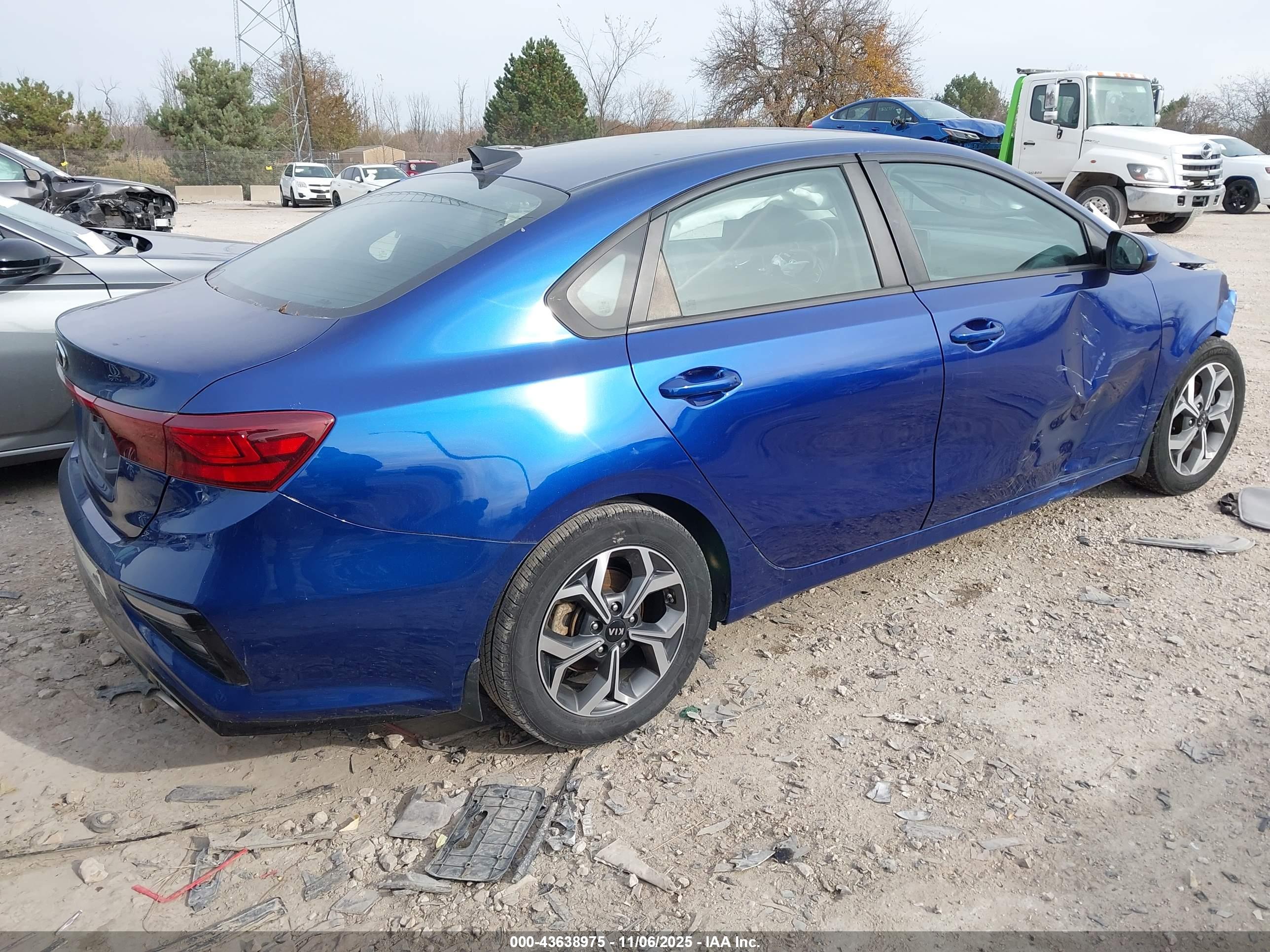KIA FORTE image 4