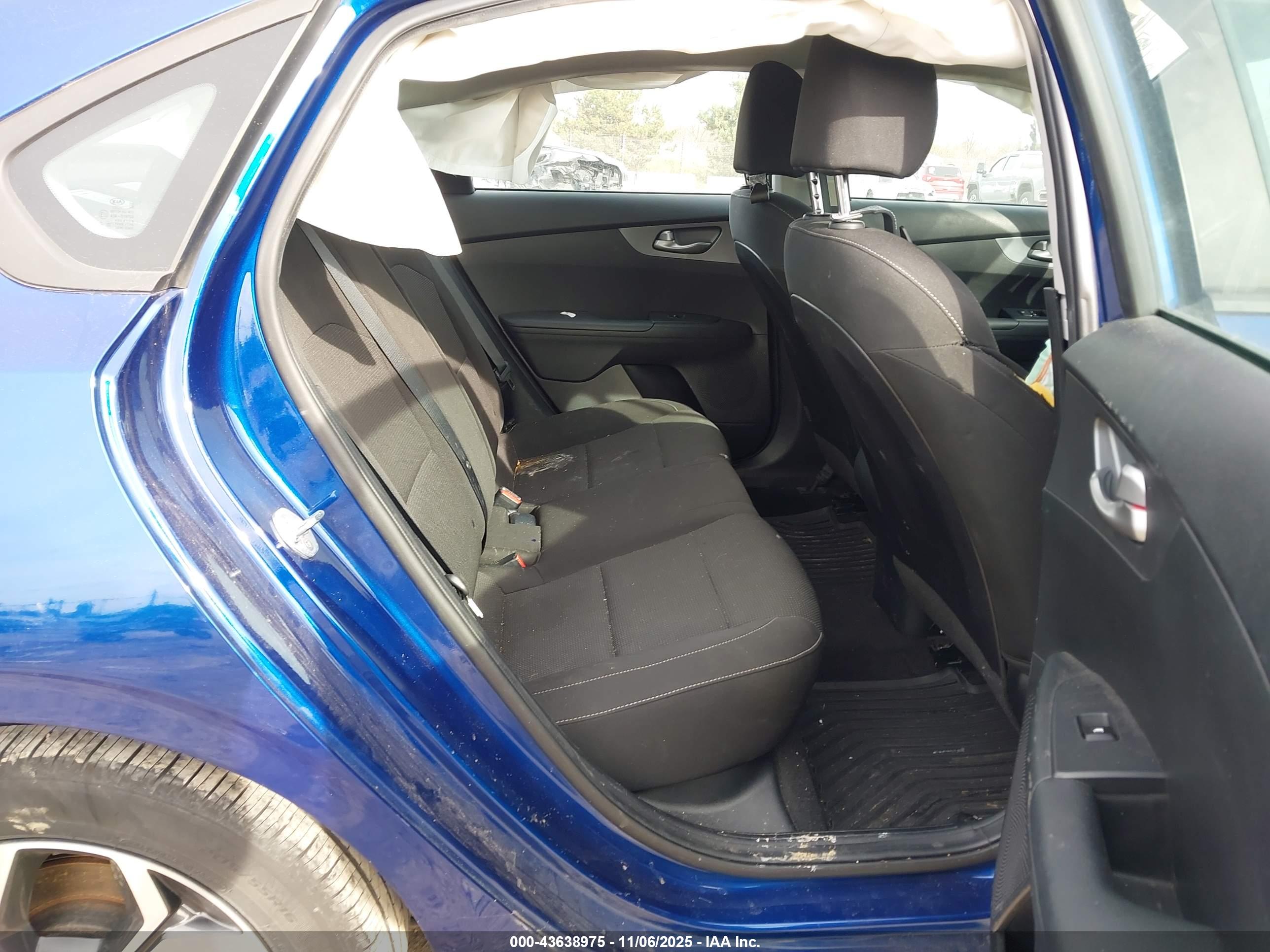 KIA FORTE image 8