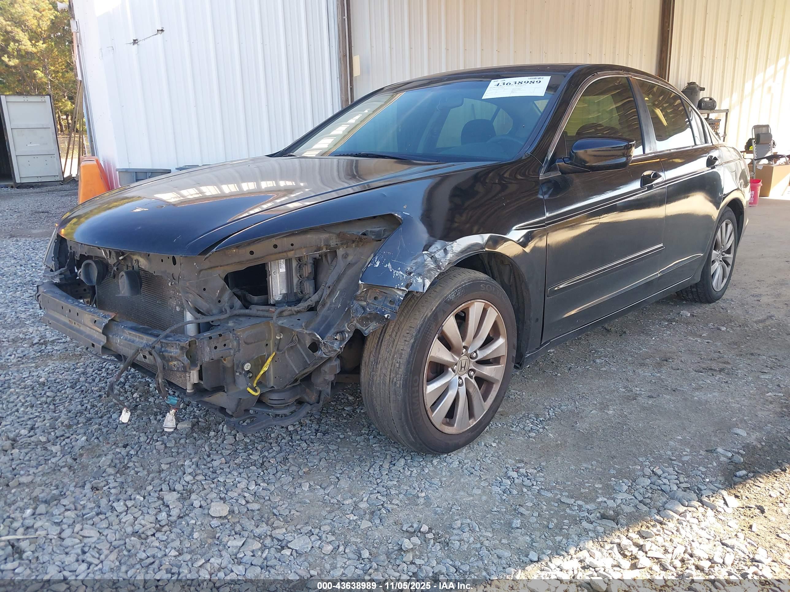 HONDA ACCORD image 2