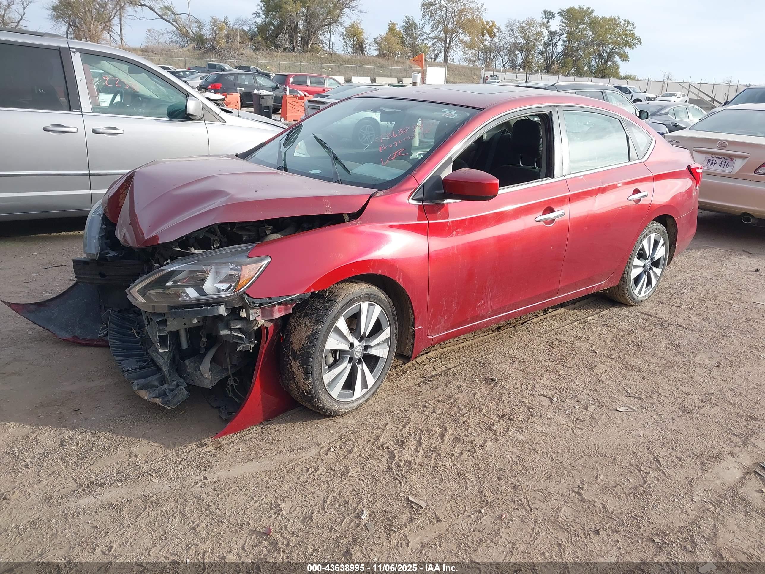 NISSAN SENTRA image 2