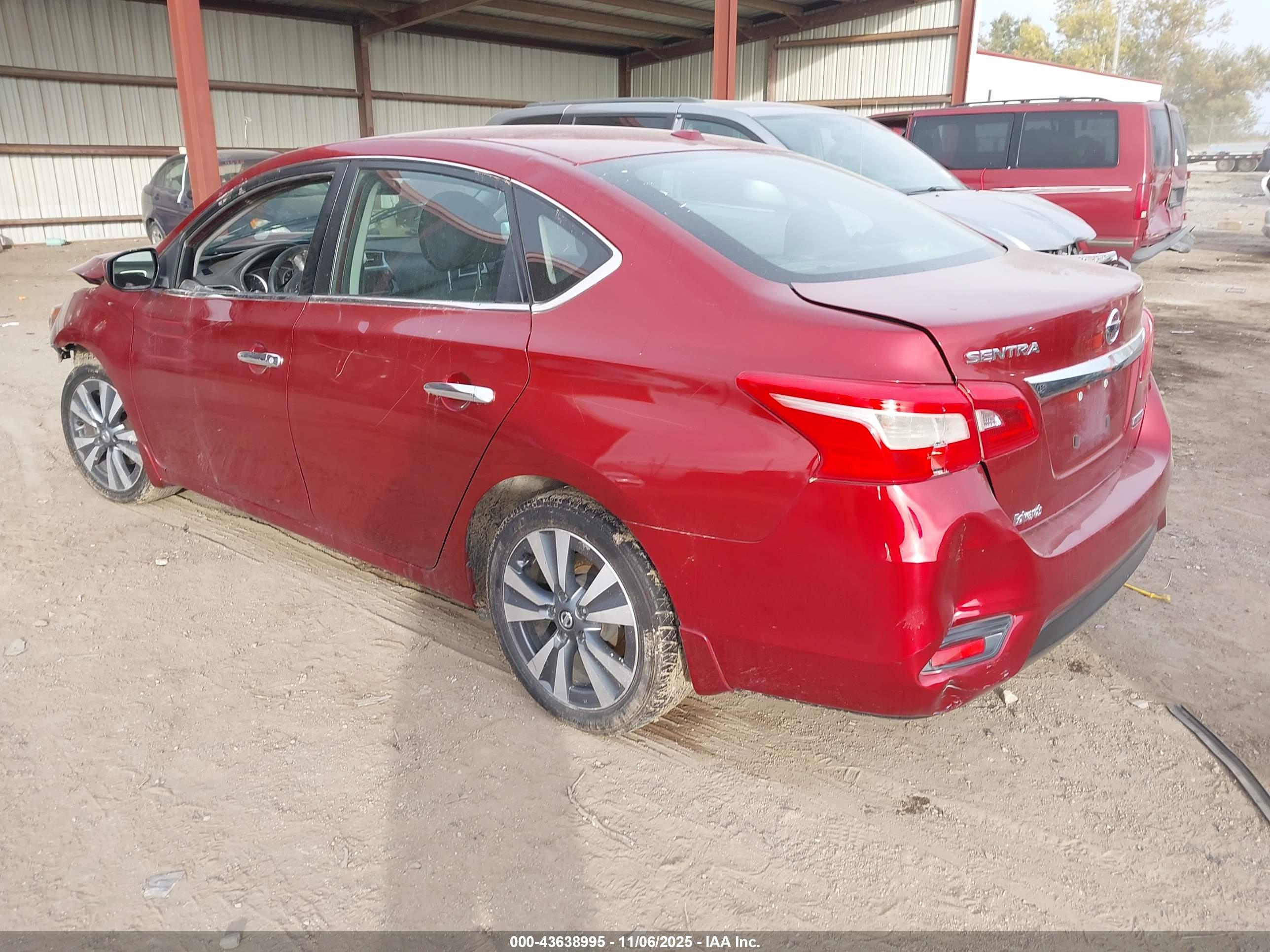 NISSAN SENTRA image 3