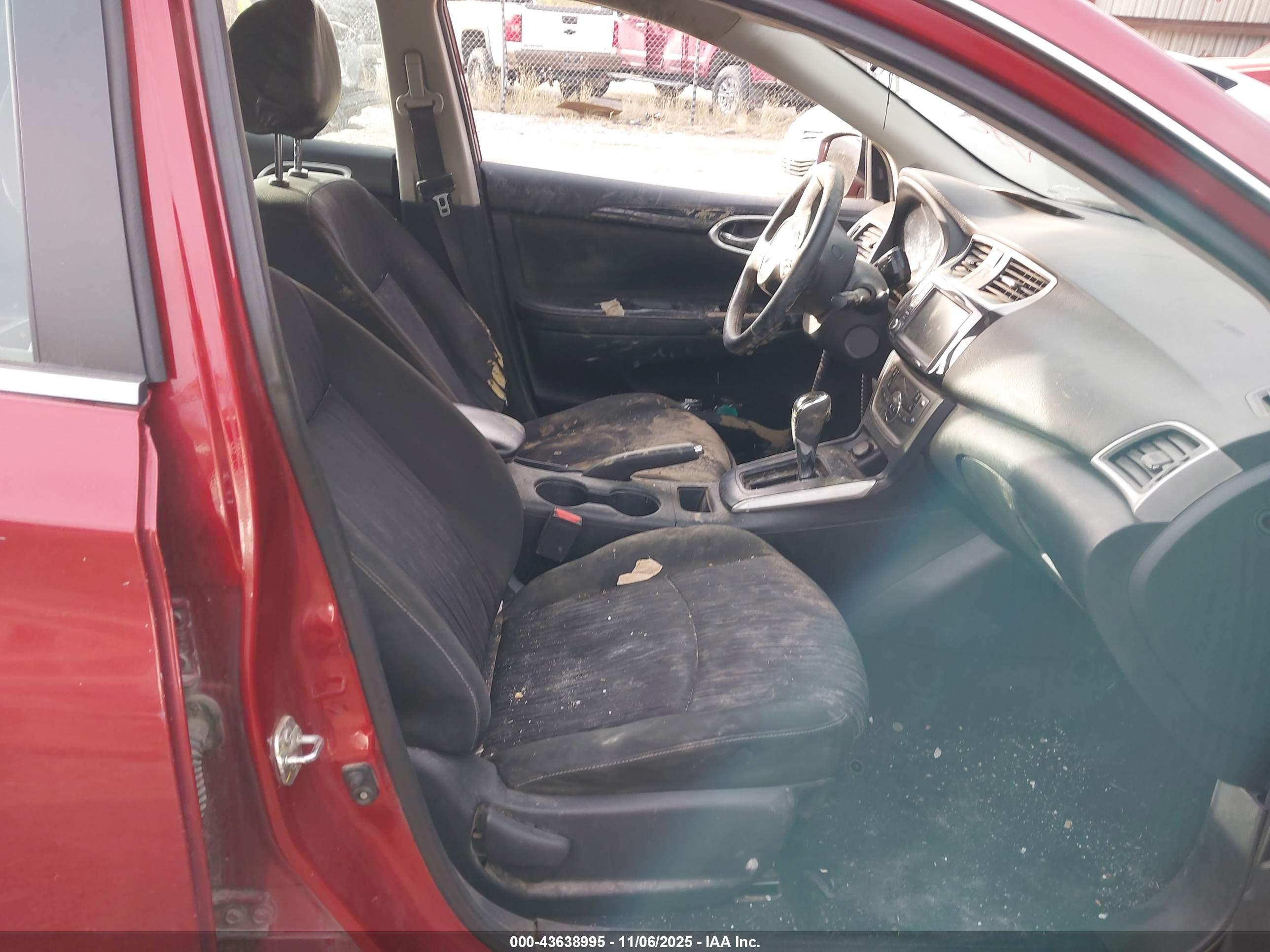 NISSAN SENTRA image 5