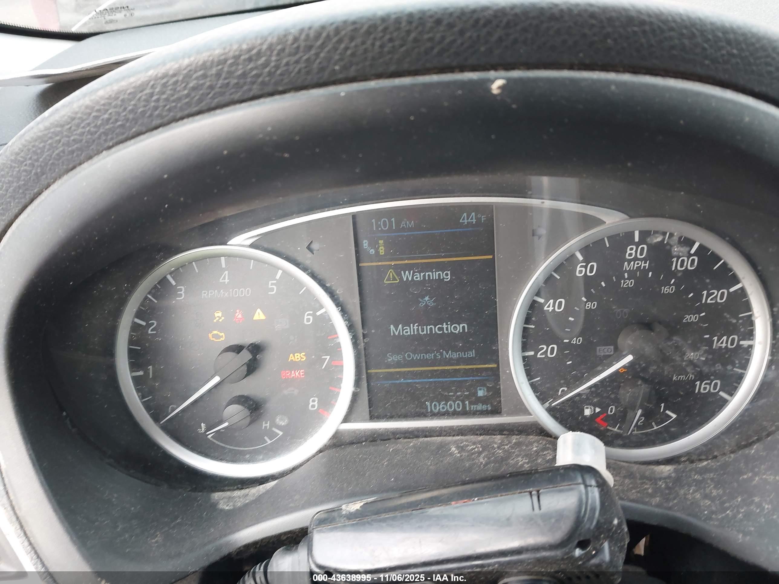 NISSAN SENTRA image 7