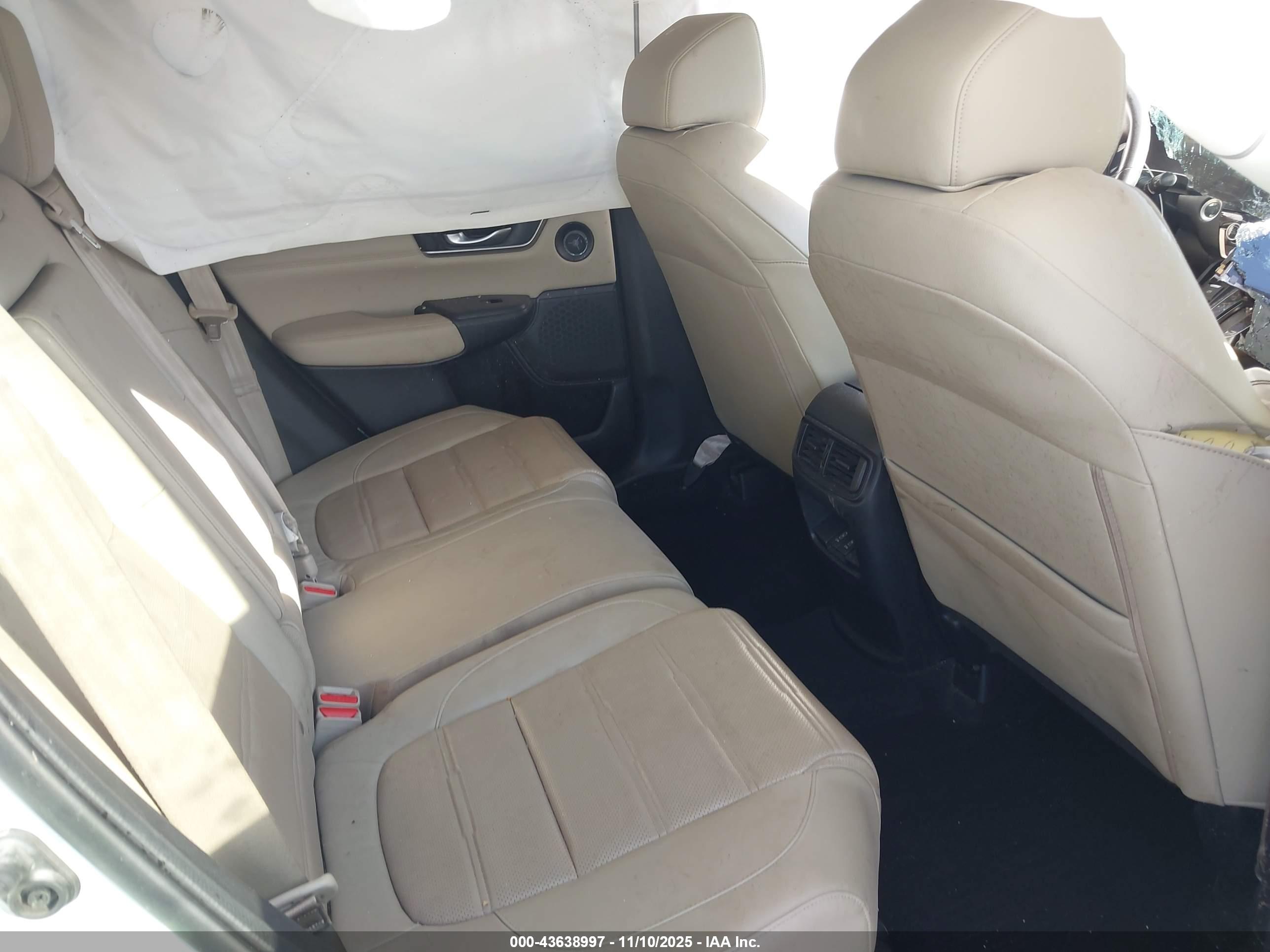 HONDA CR-V image 8
