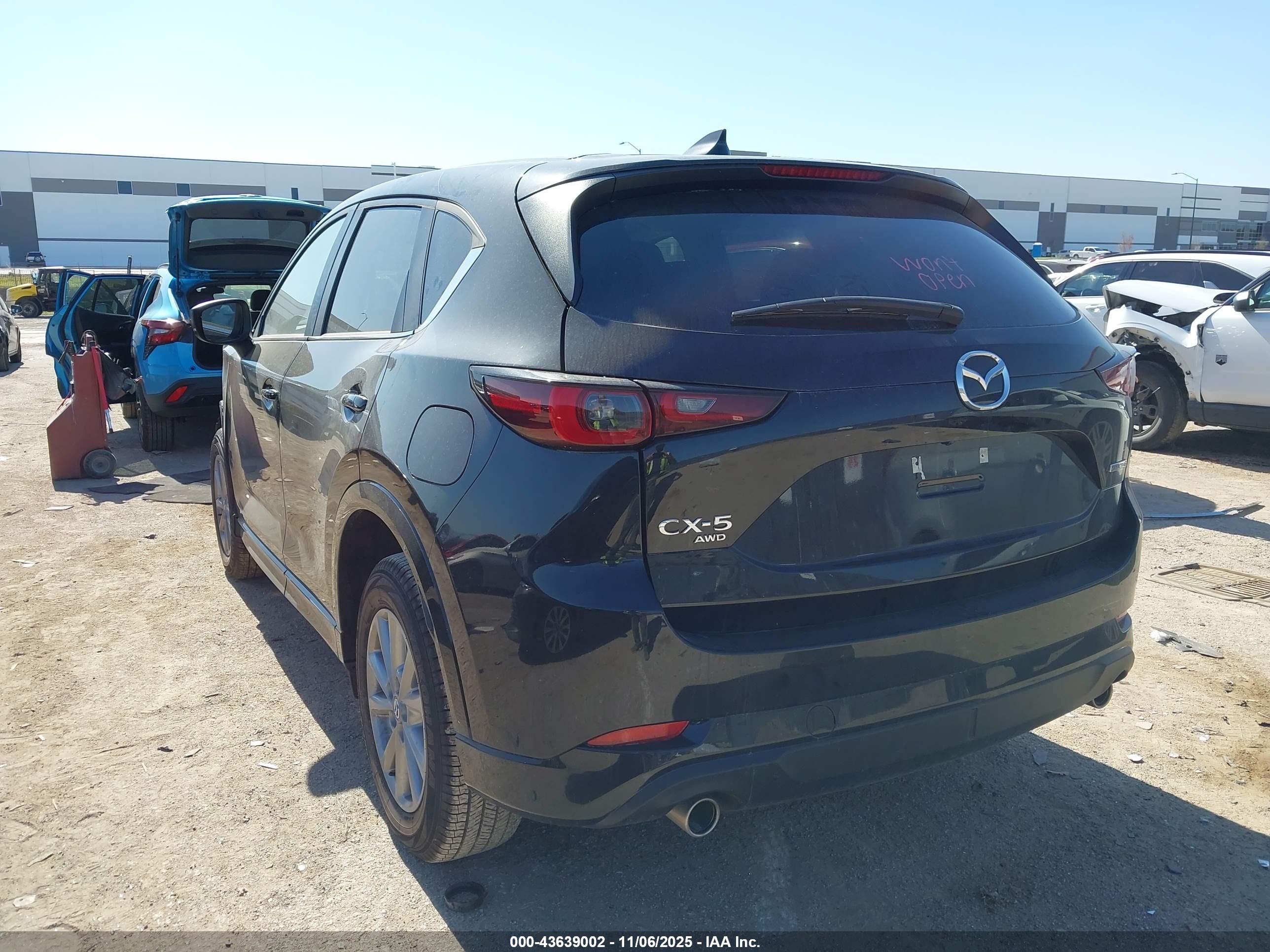 MAZDA CX-5 image 3