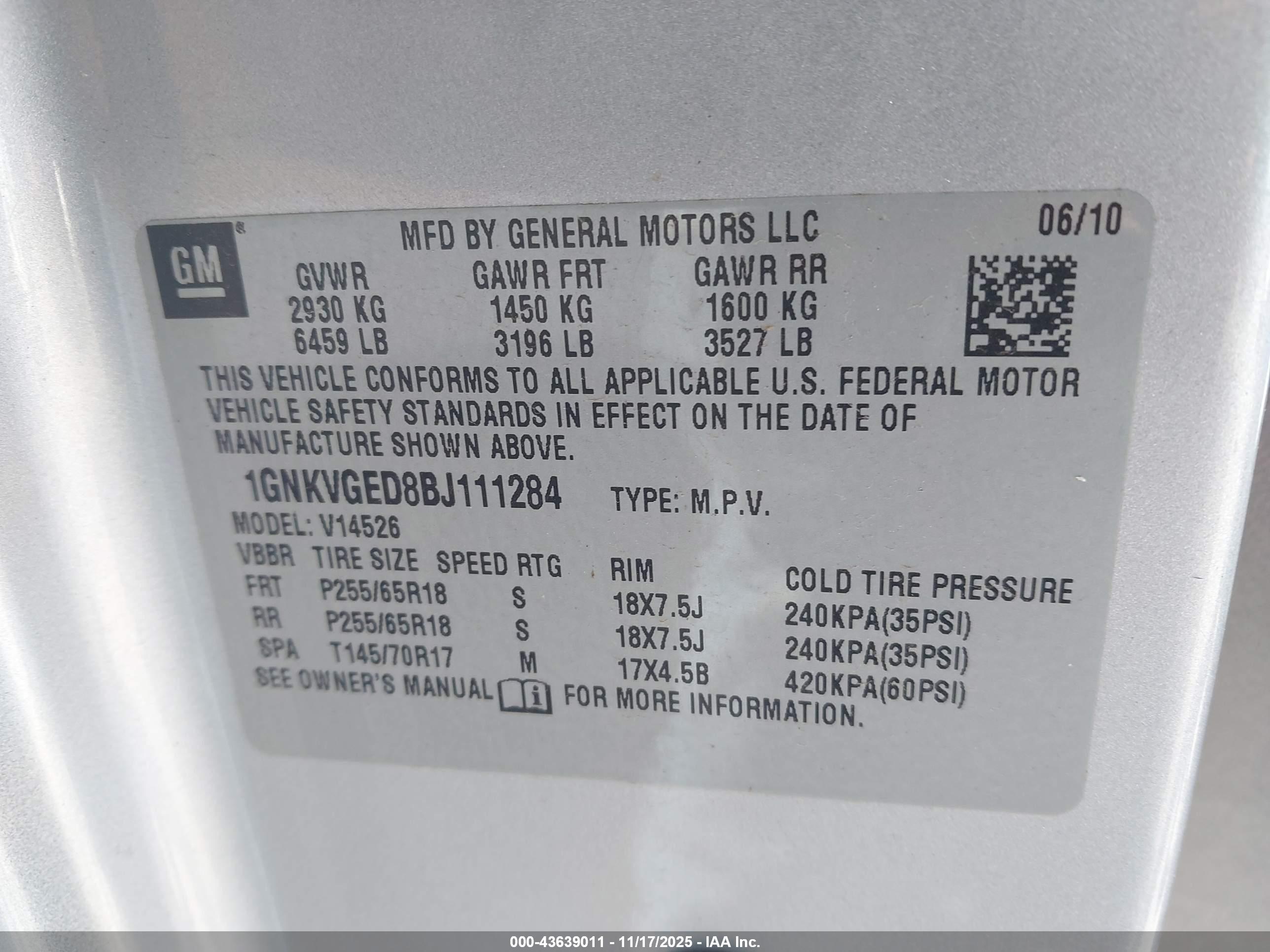 CHEVROLET TRAVERSE image 9