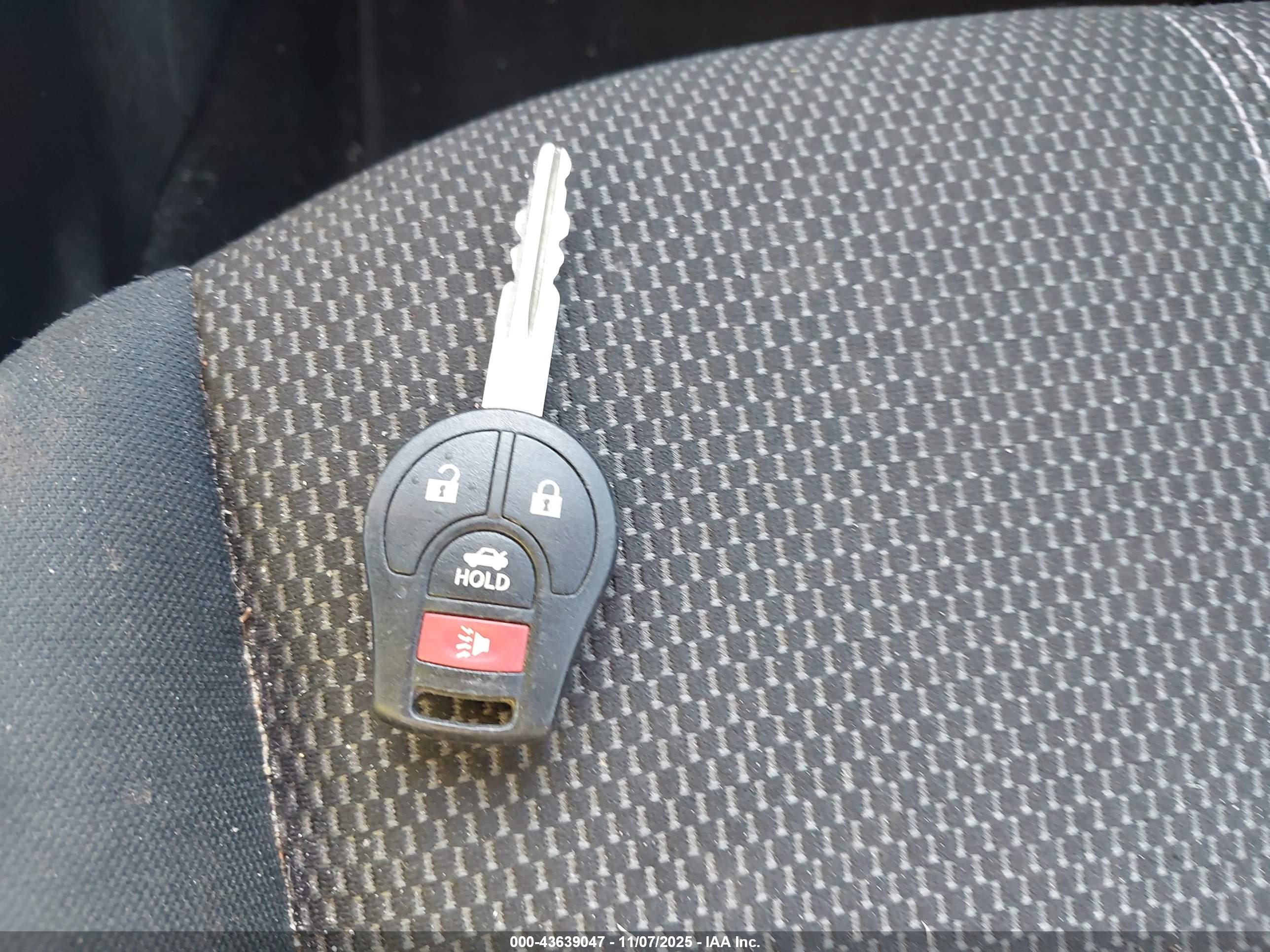 NISSAN SENTRA image 11