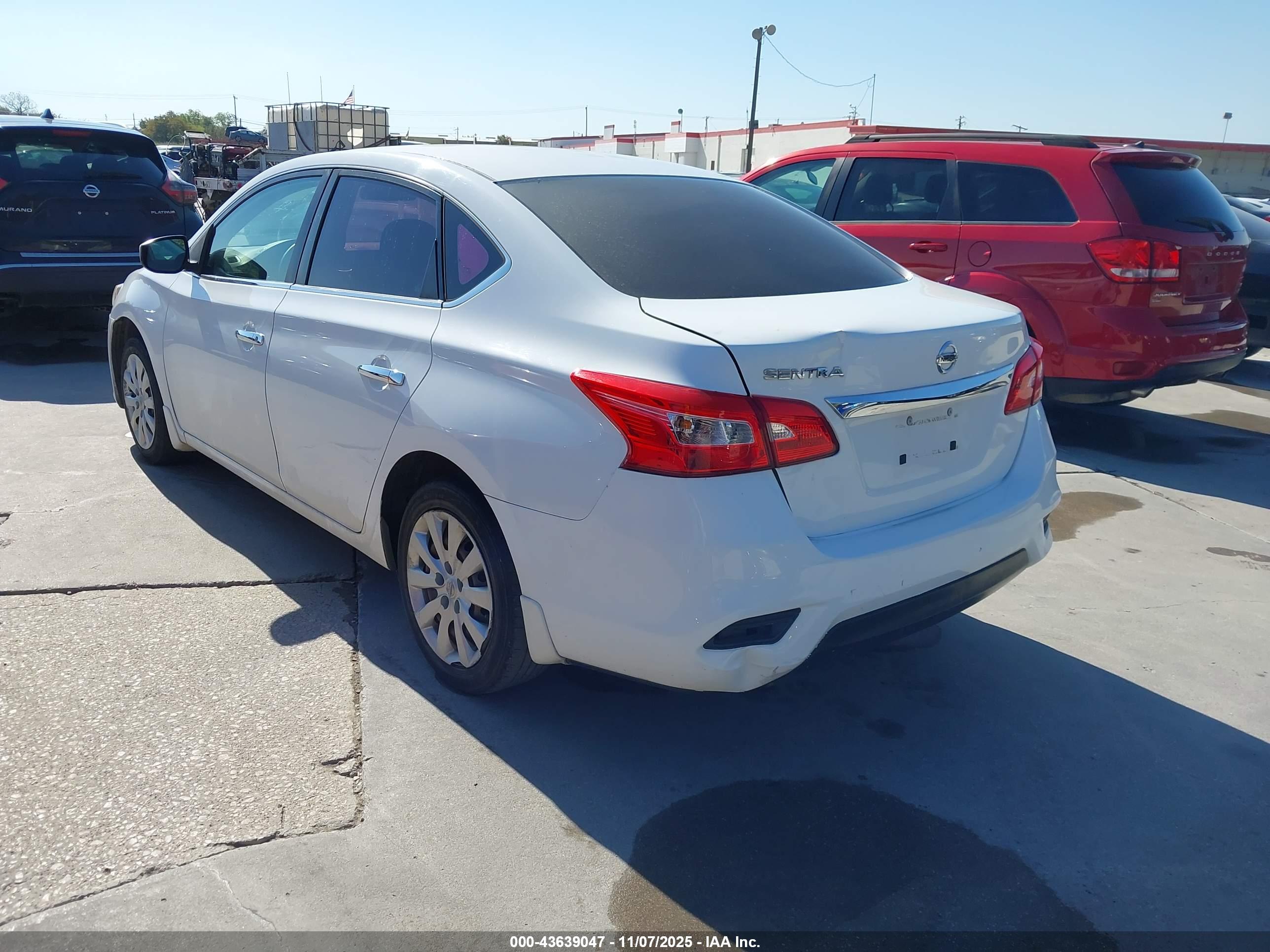 NISSAN SENTRA image 3