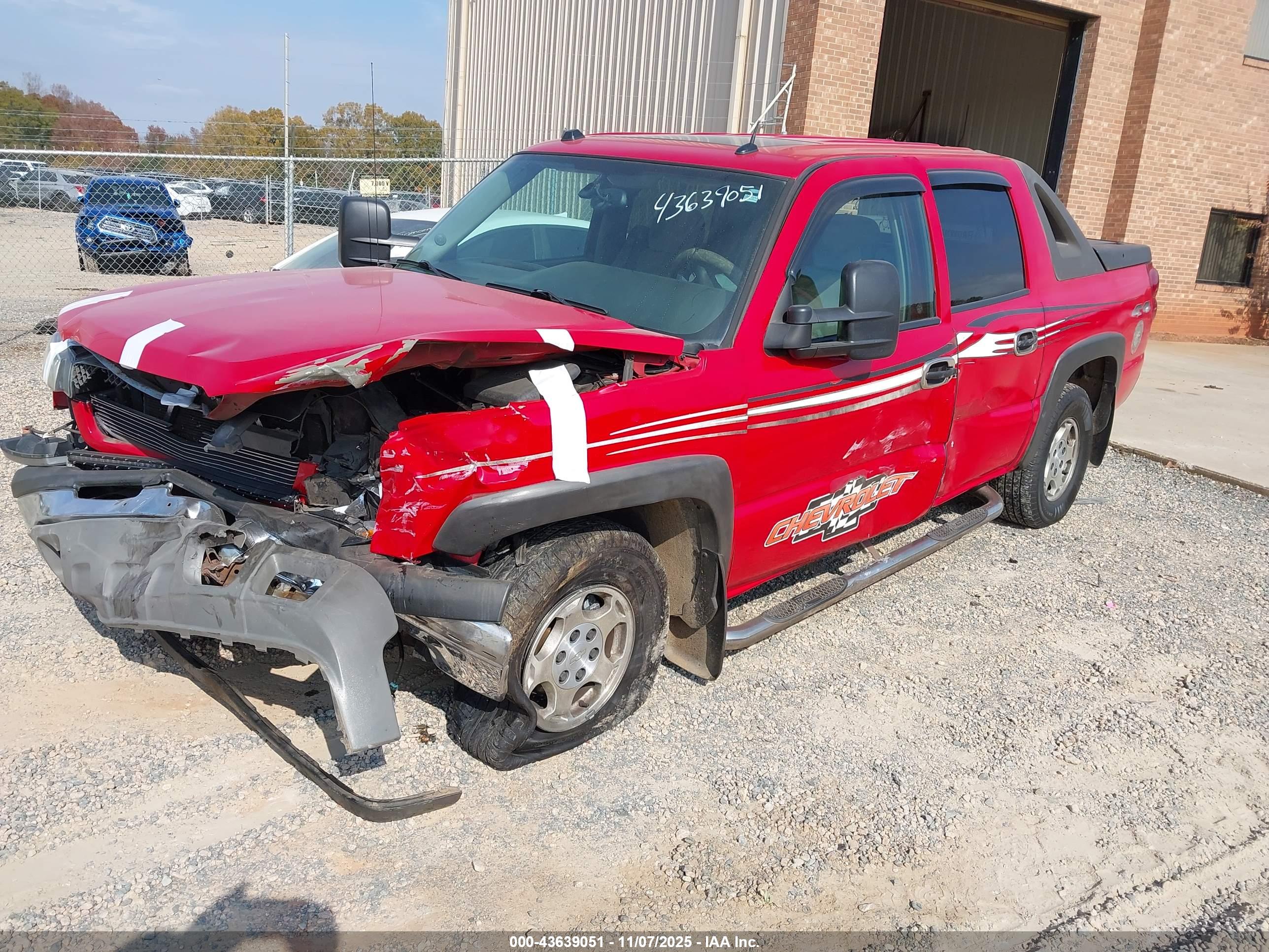 CHEVROLET AVALANCHE image 2