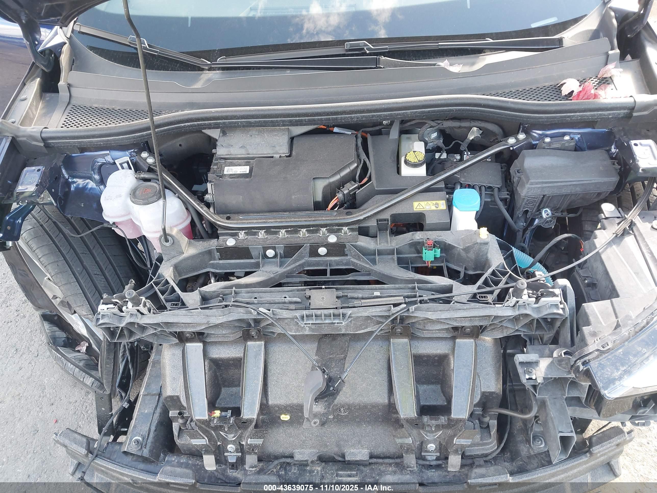 AUDI Q4 image 10