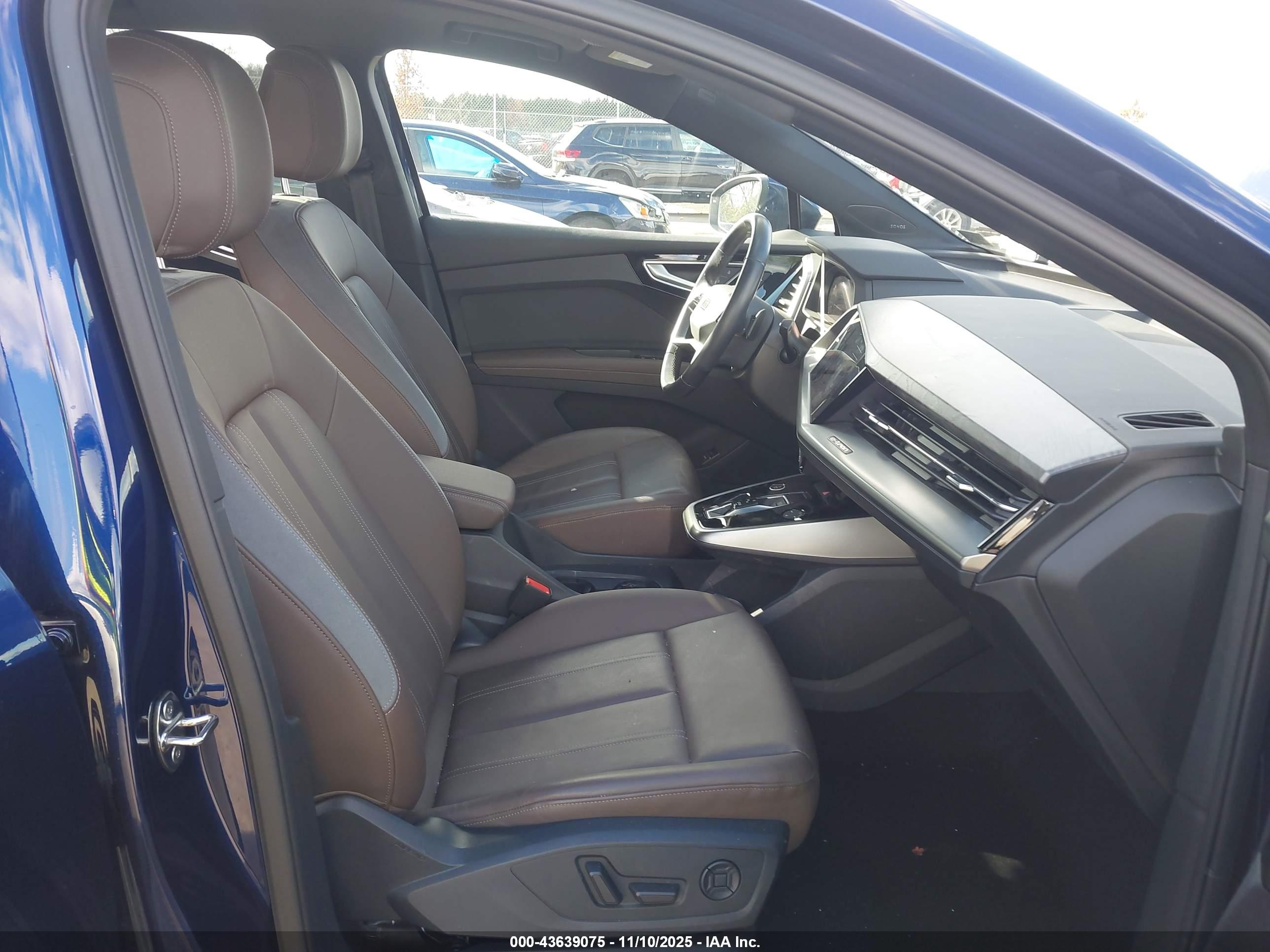 AUDI Q4 image 5
