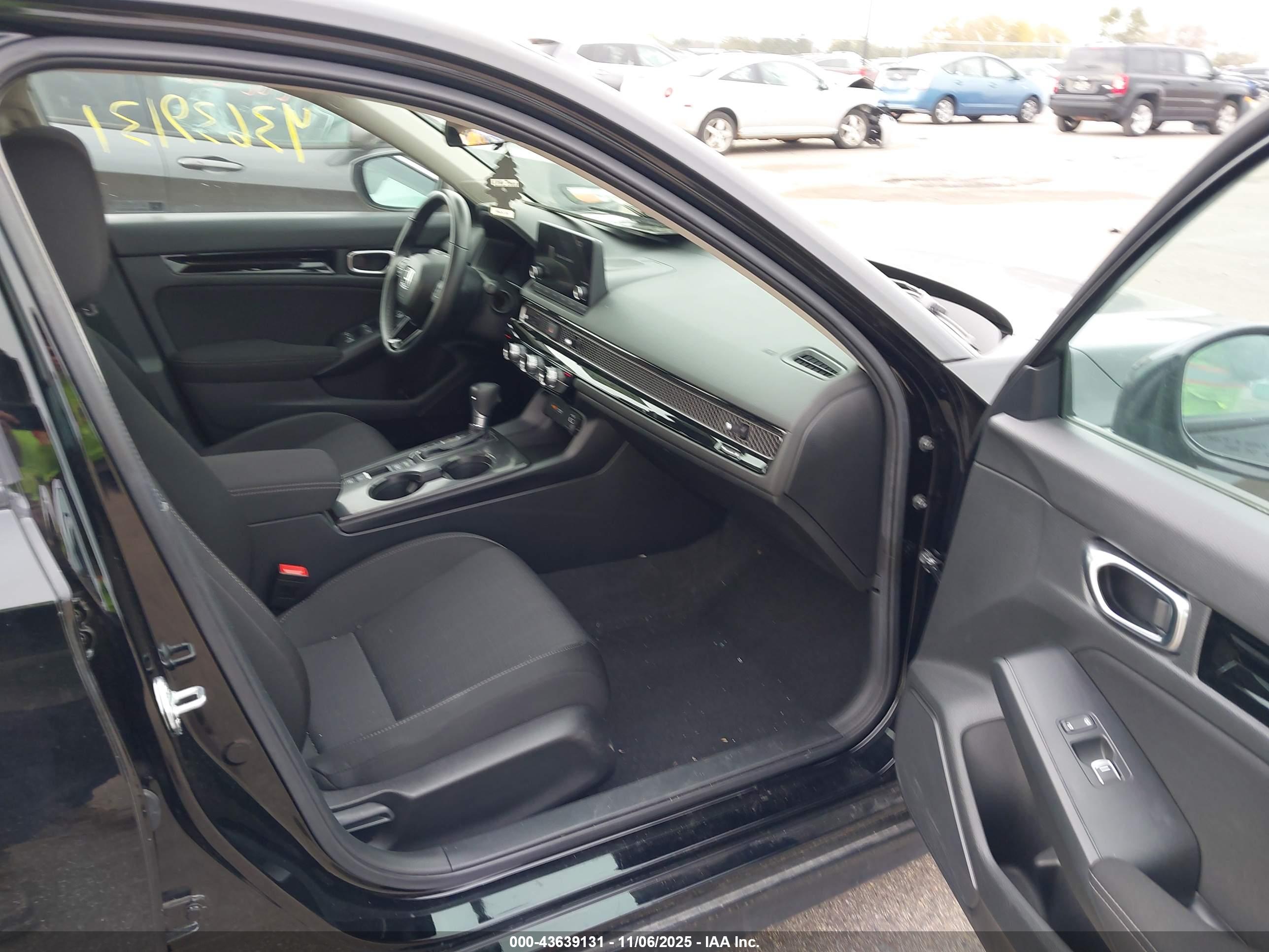 HONDA CIVIC image 5