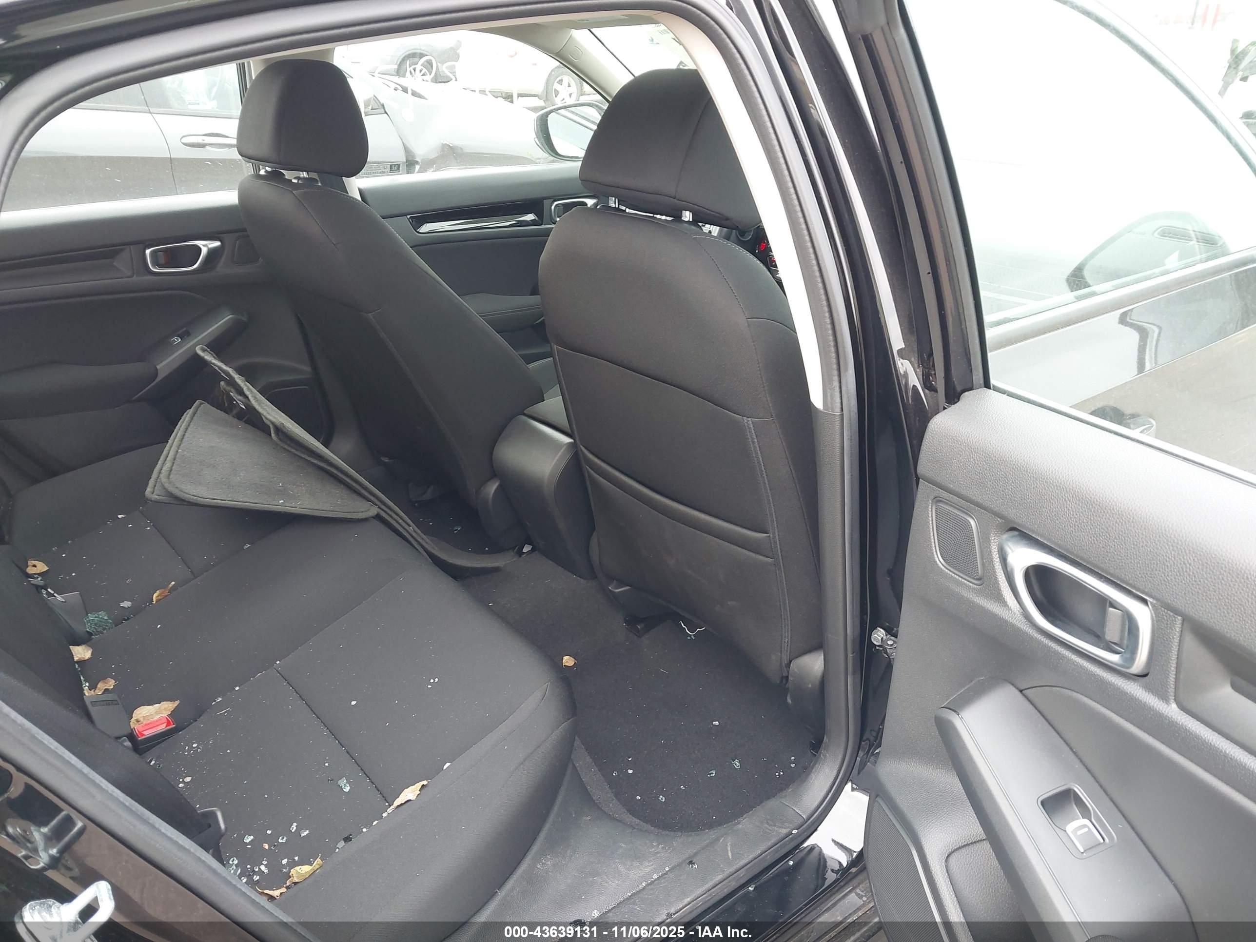 HONDA CIVIC image 8