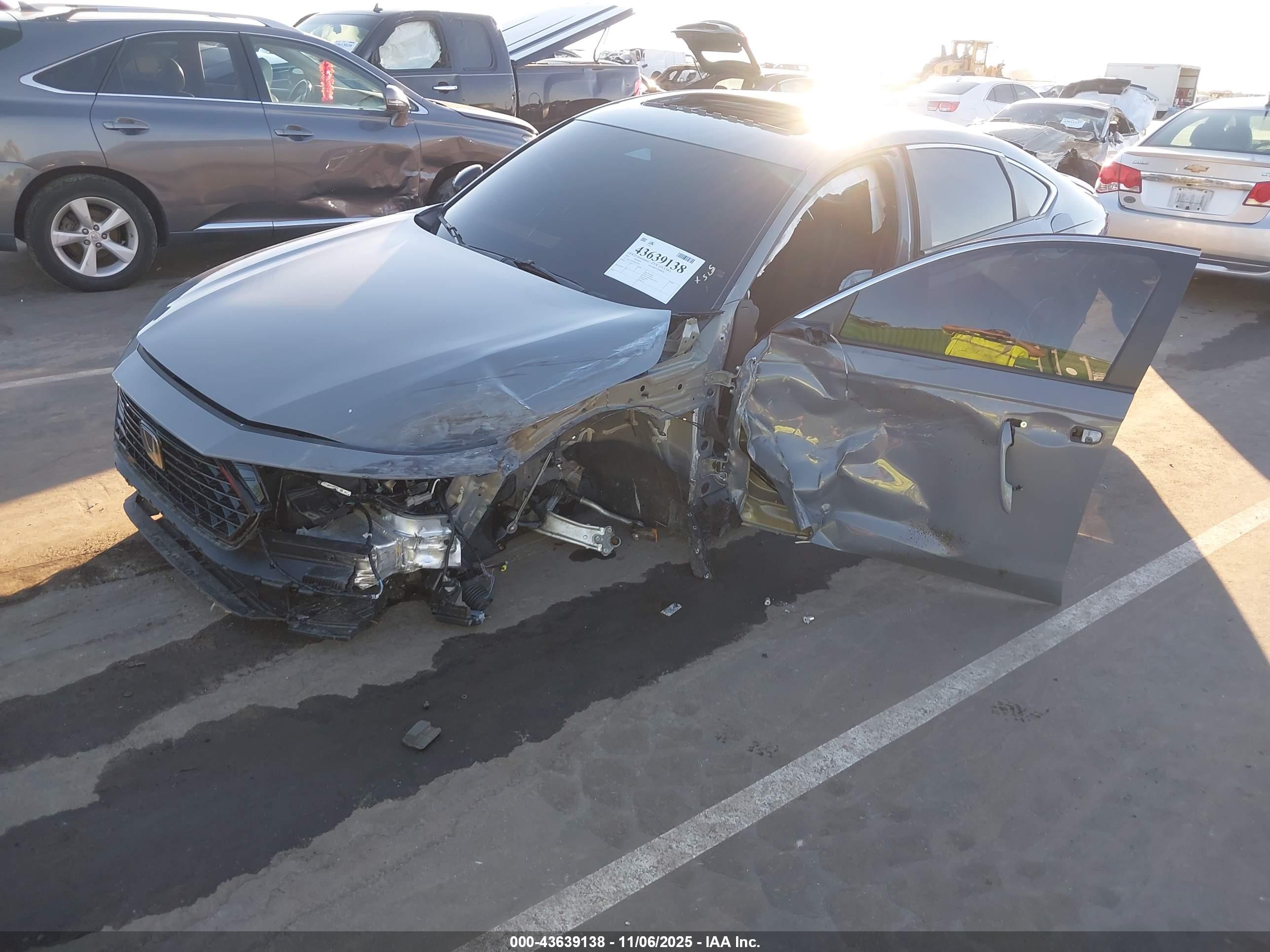 HONDA ACCORD image 2