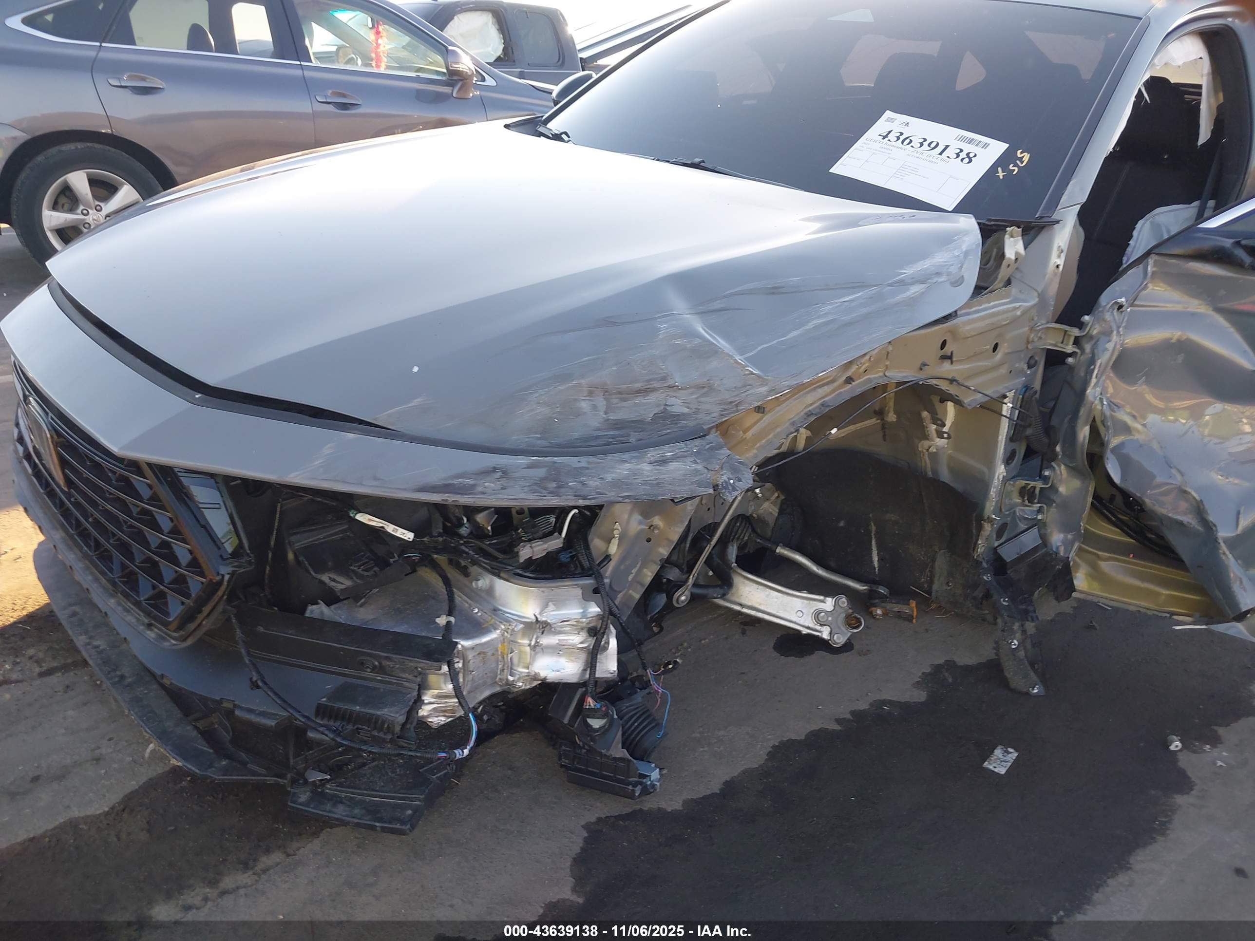 HONDA ACCORD image 6