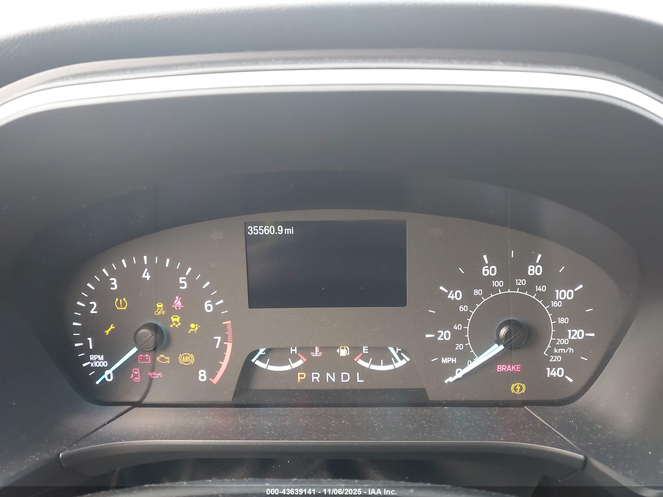 FORD ESCAPE image 7