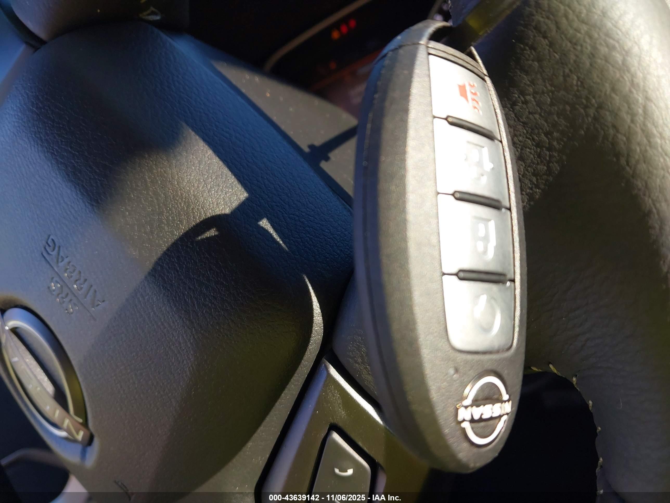 NISSAN FRONTIER image 11
