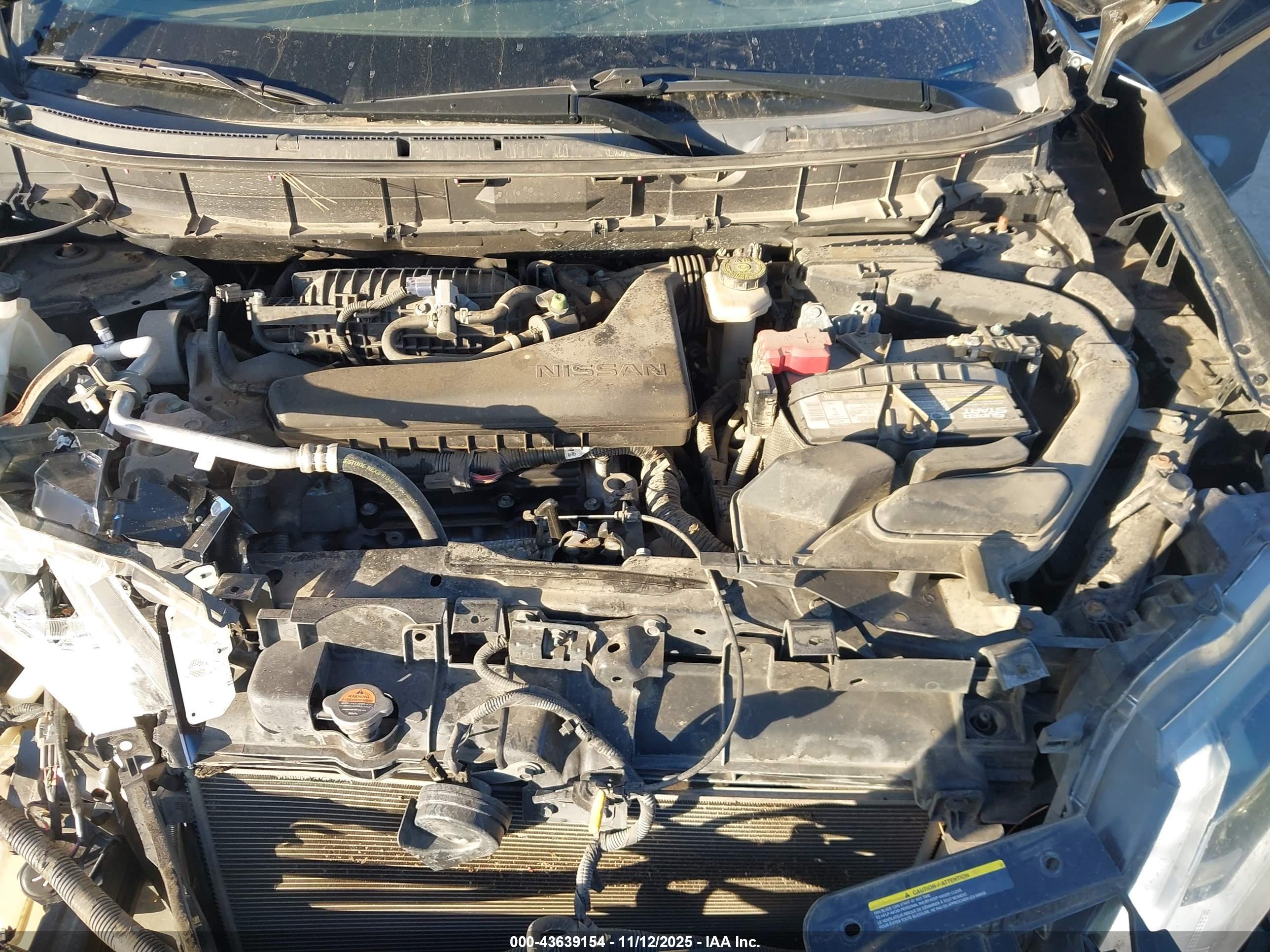 NISSAN ROGUE image 10