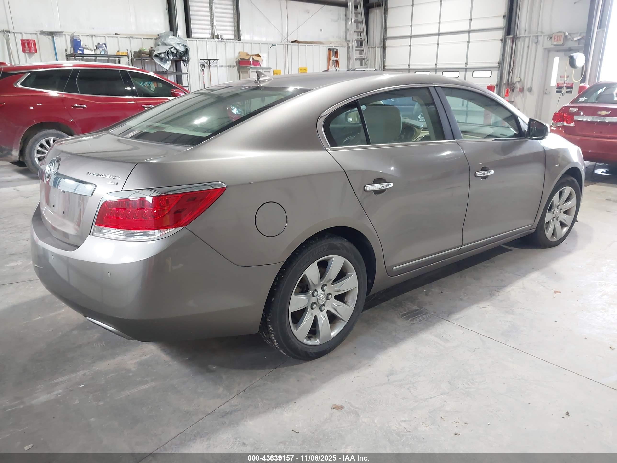 BUICK LACROSSE image 4