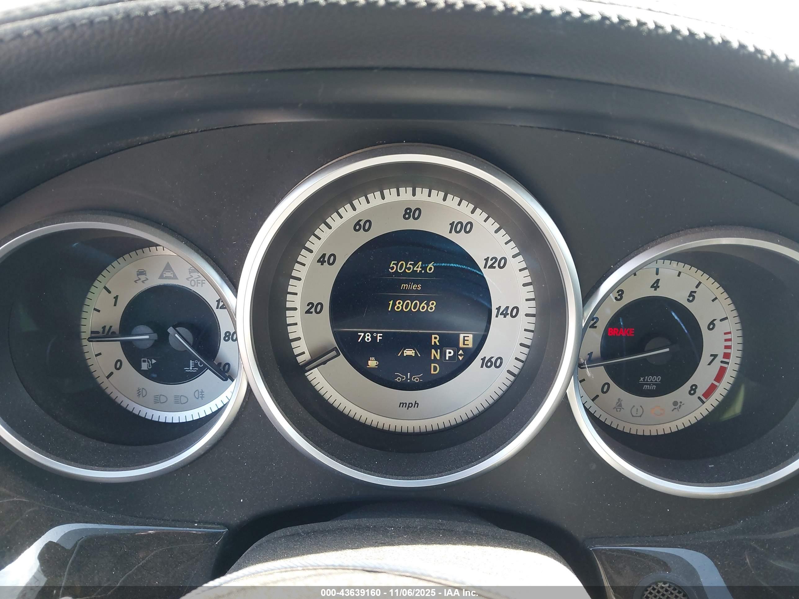 MERCEDES-BENZ CLS image 7