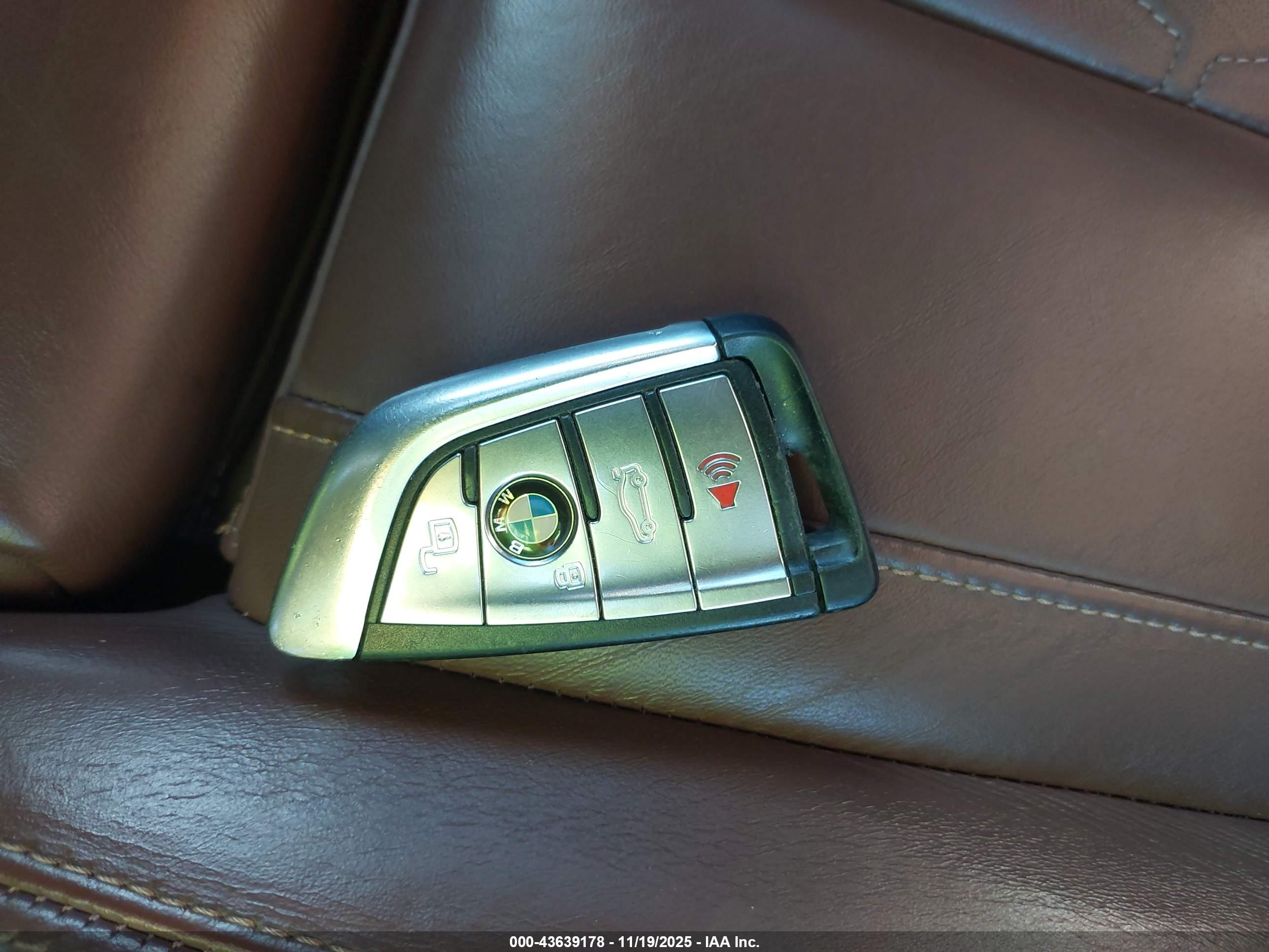 BMW X5 image 11