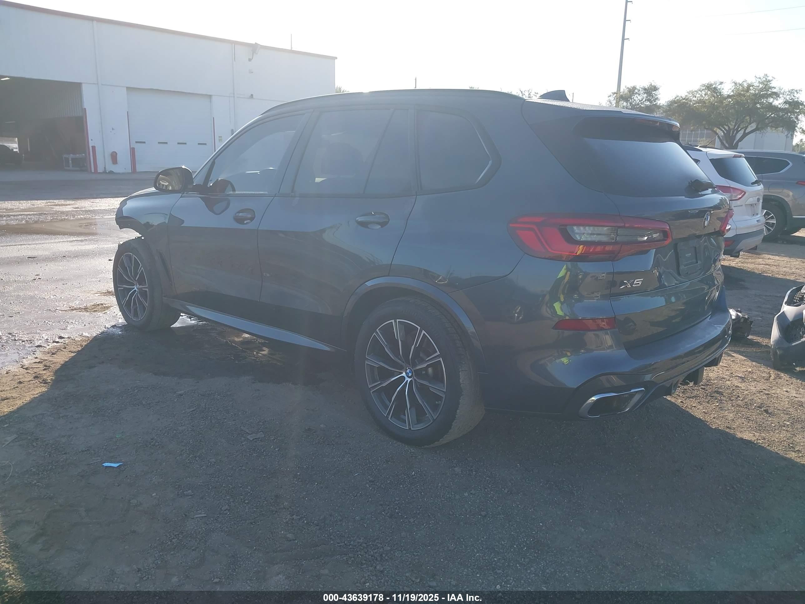 BMW X5 image 3