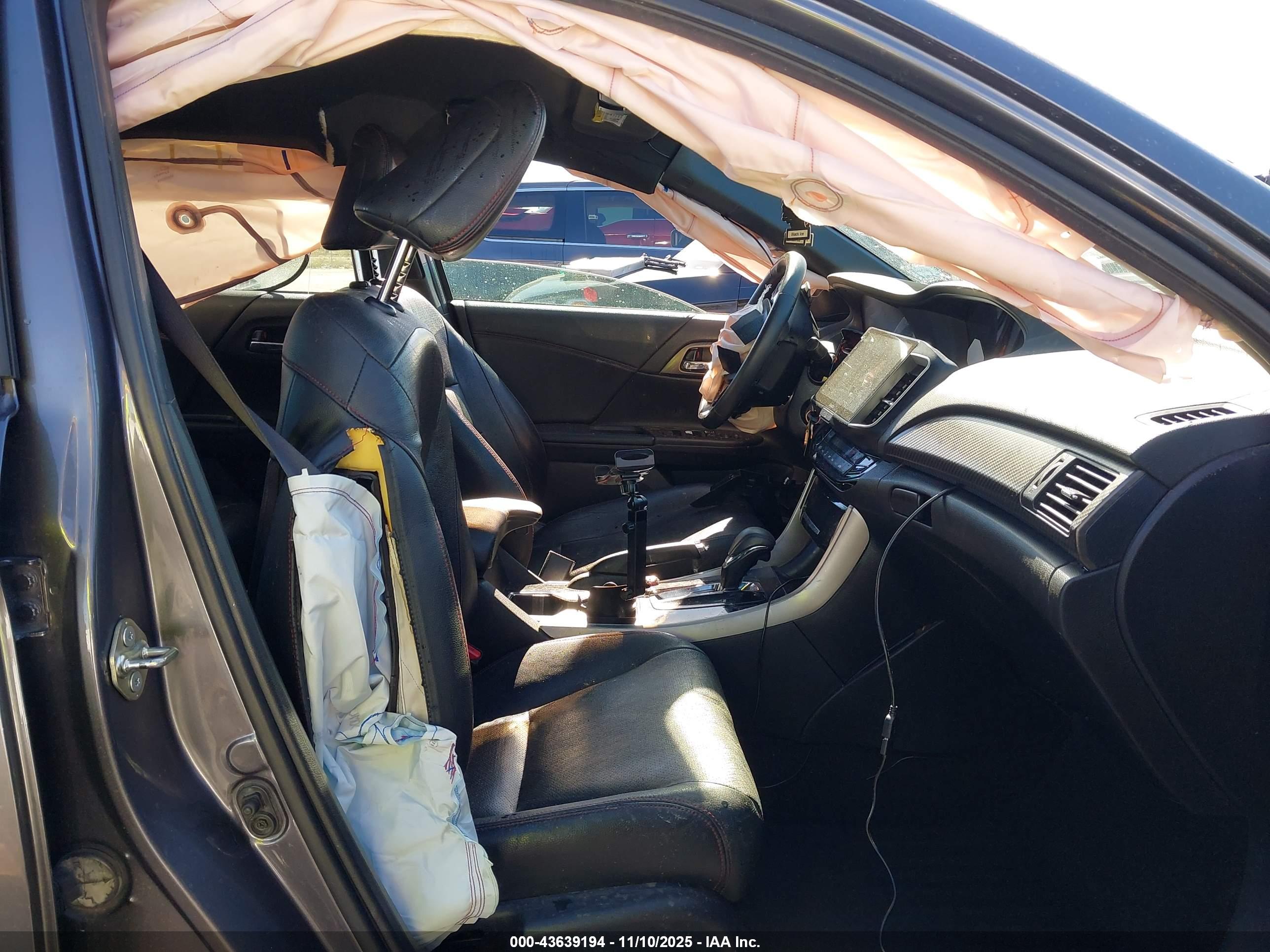 HONDA ACCORD image 5