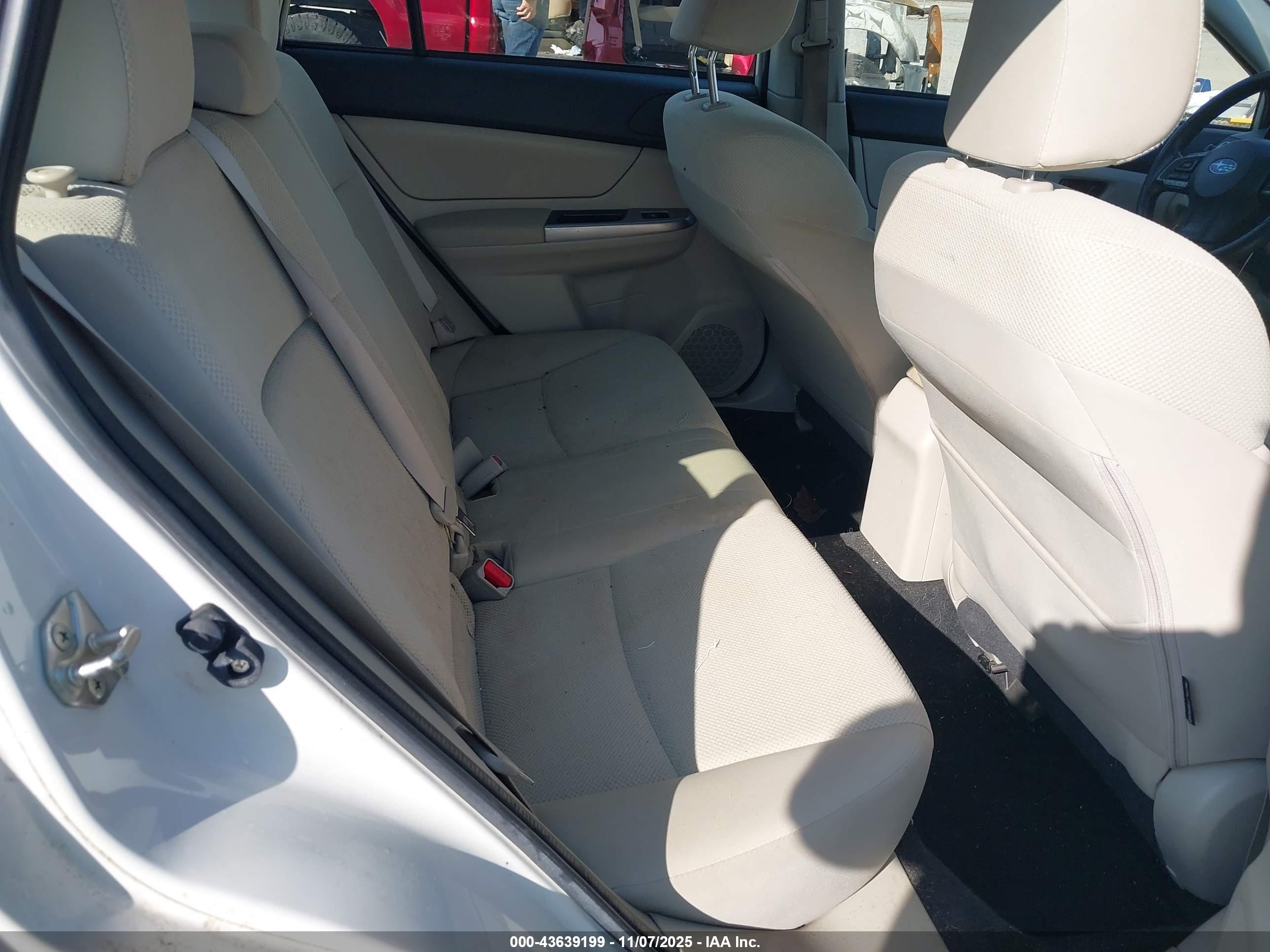 SUBARU IMPREZA image 8