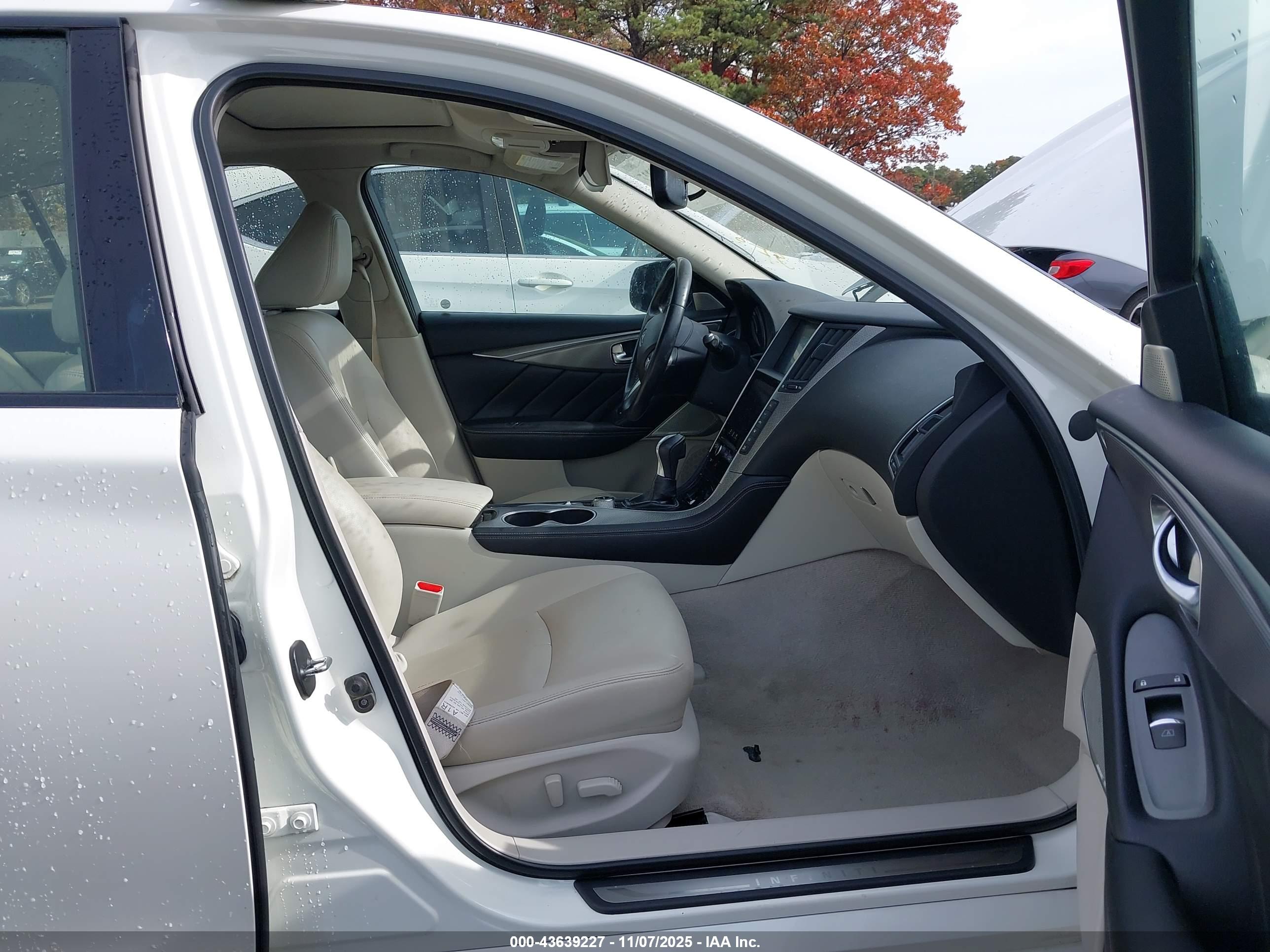 INFINITI Q50 image 5
