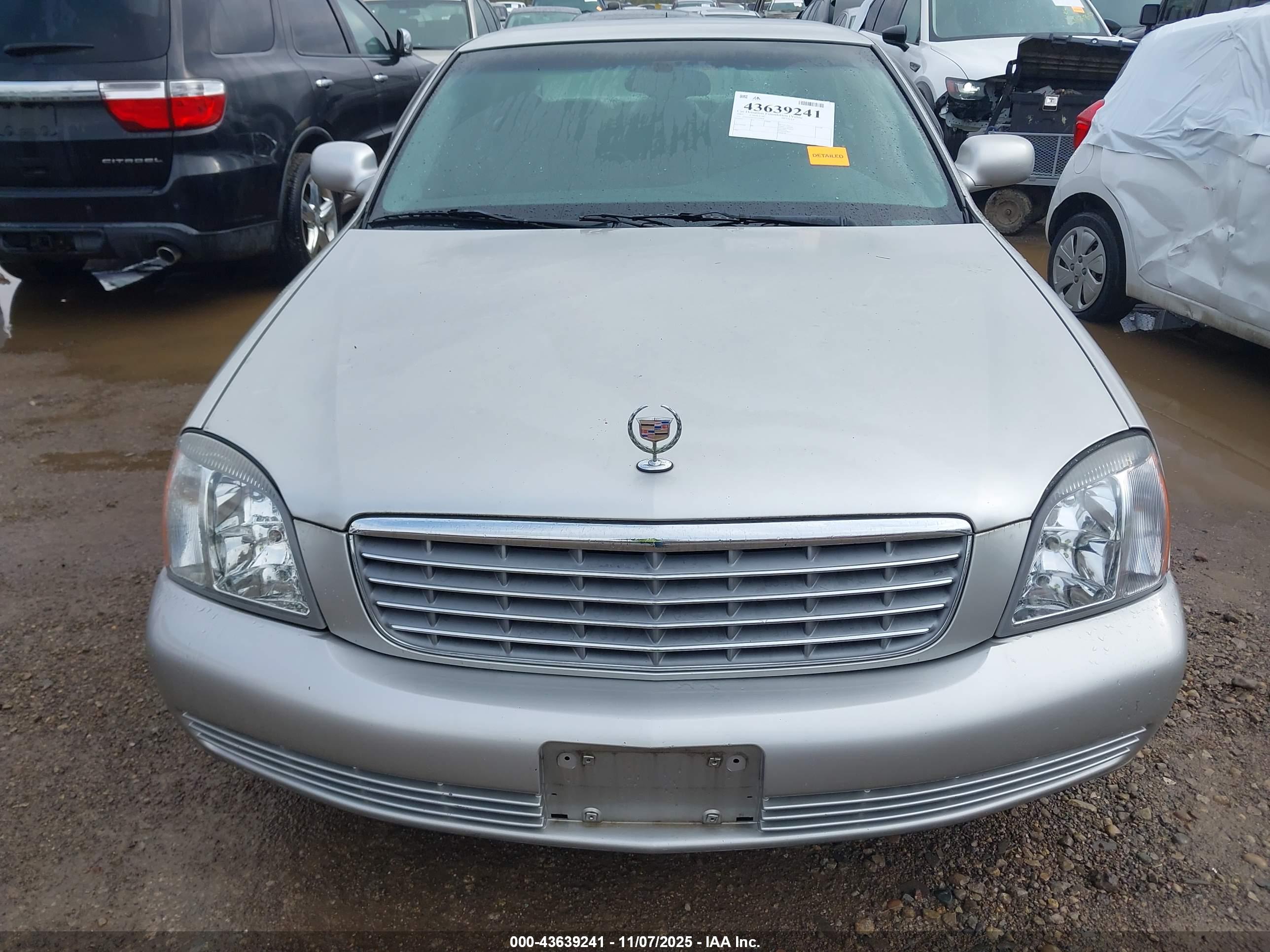 CADILLAC DEVILLE image 6