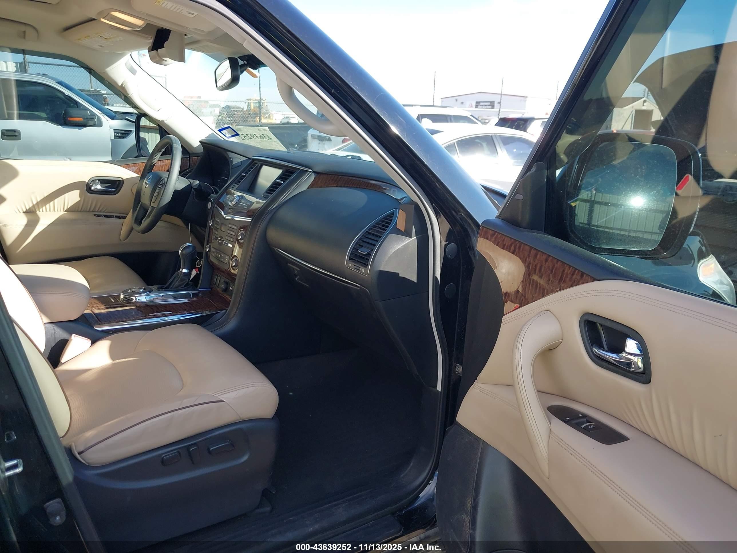 NISSAN ARMADA image 5