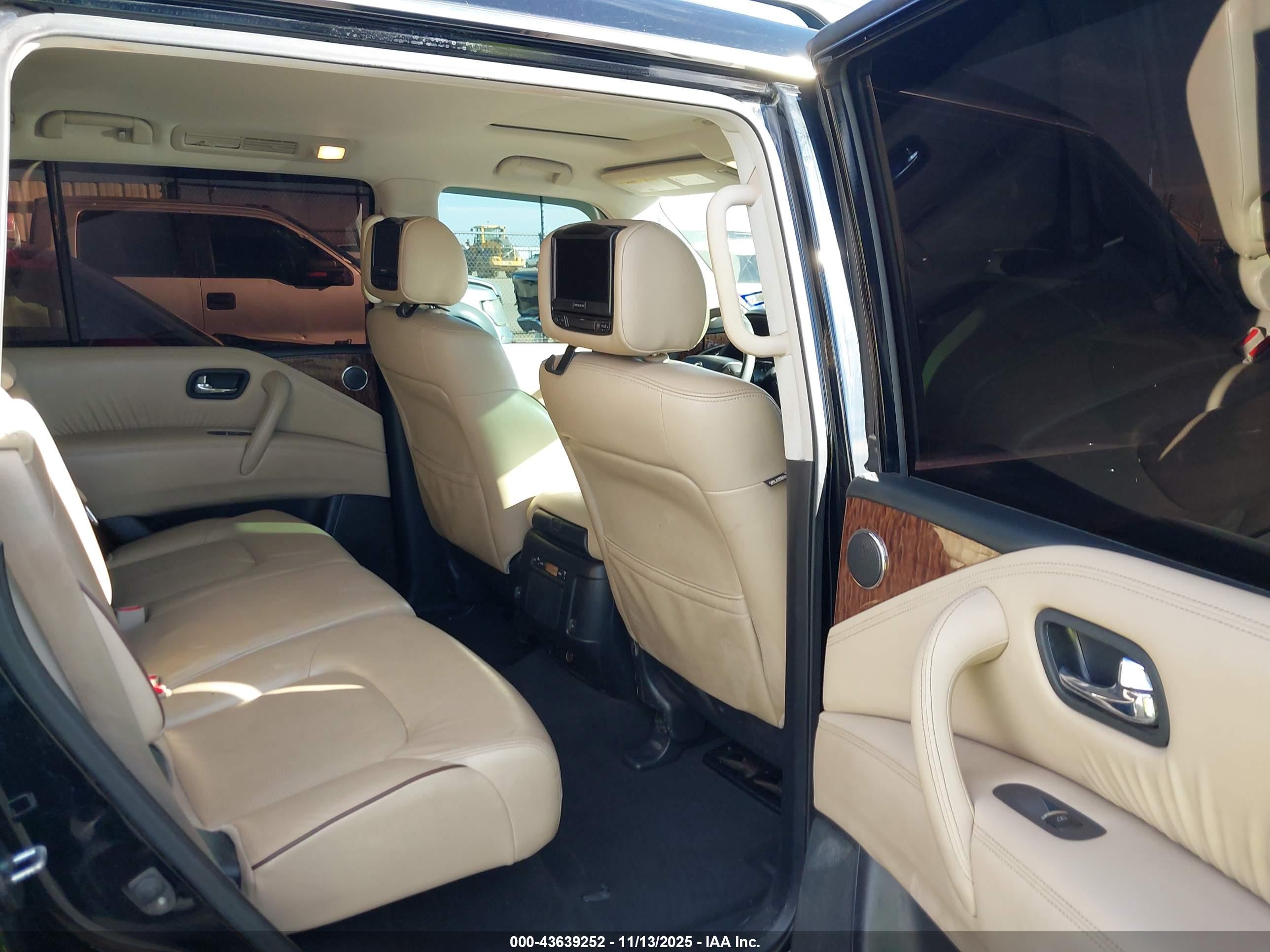 NISSAN ARMADA image 8