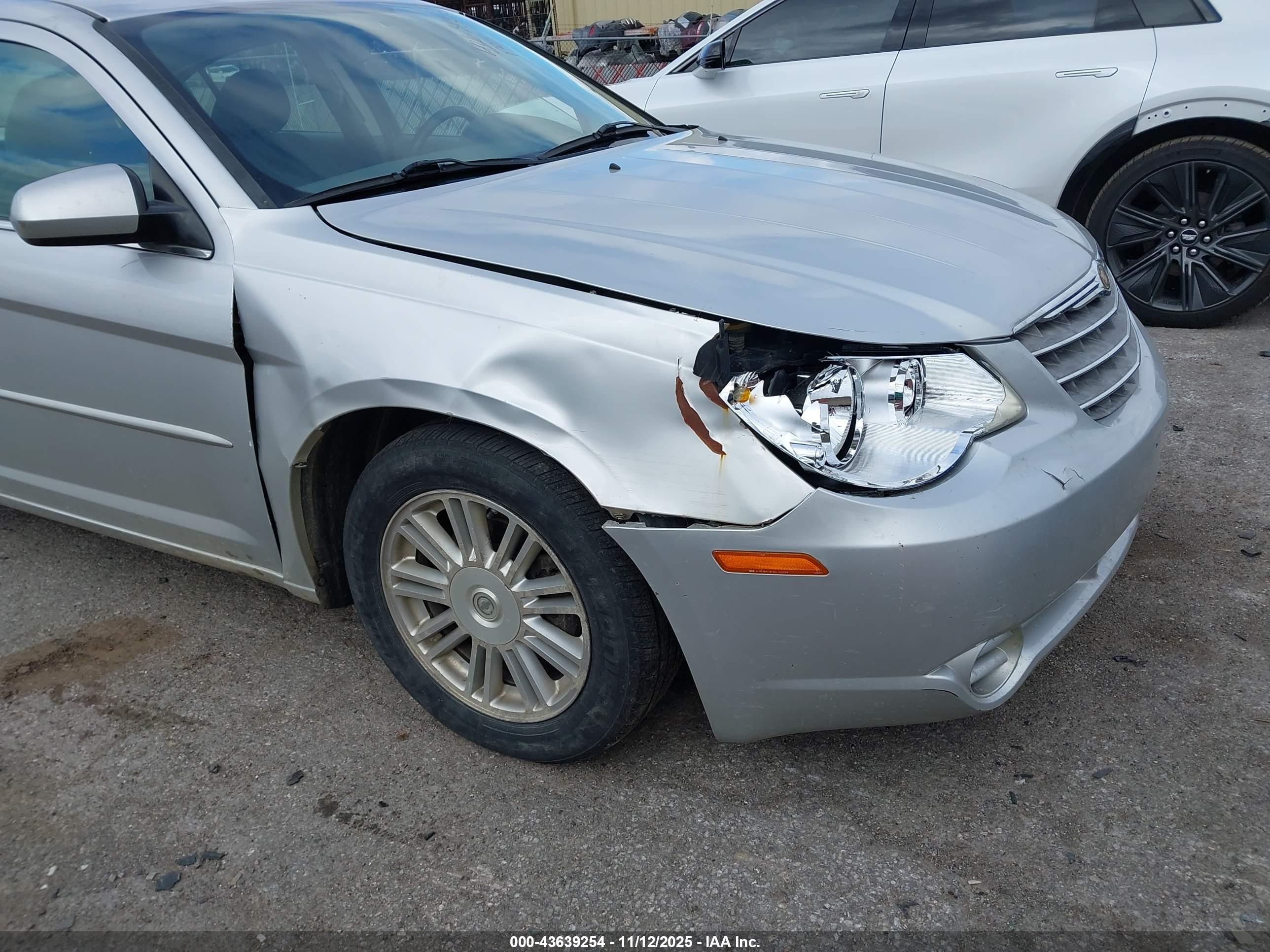 CHRYSLER SEBRING image 6